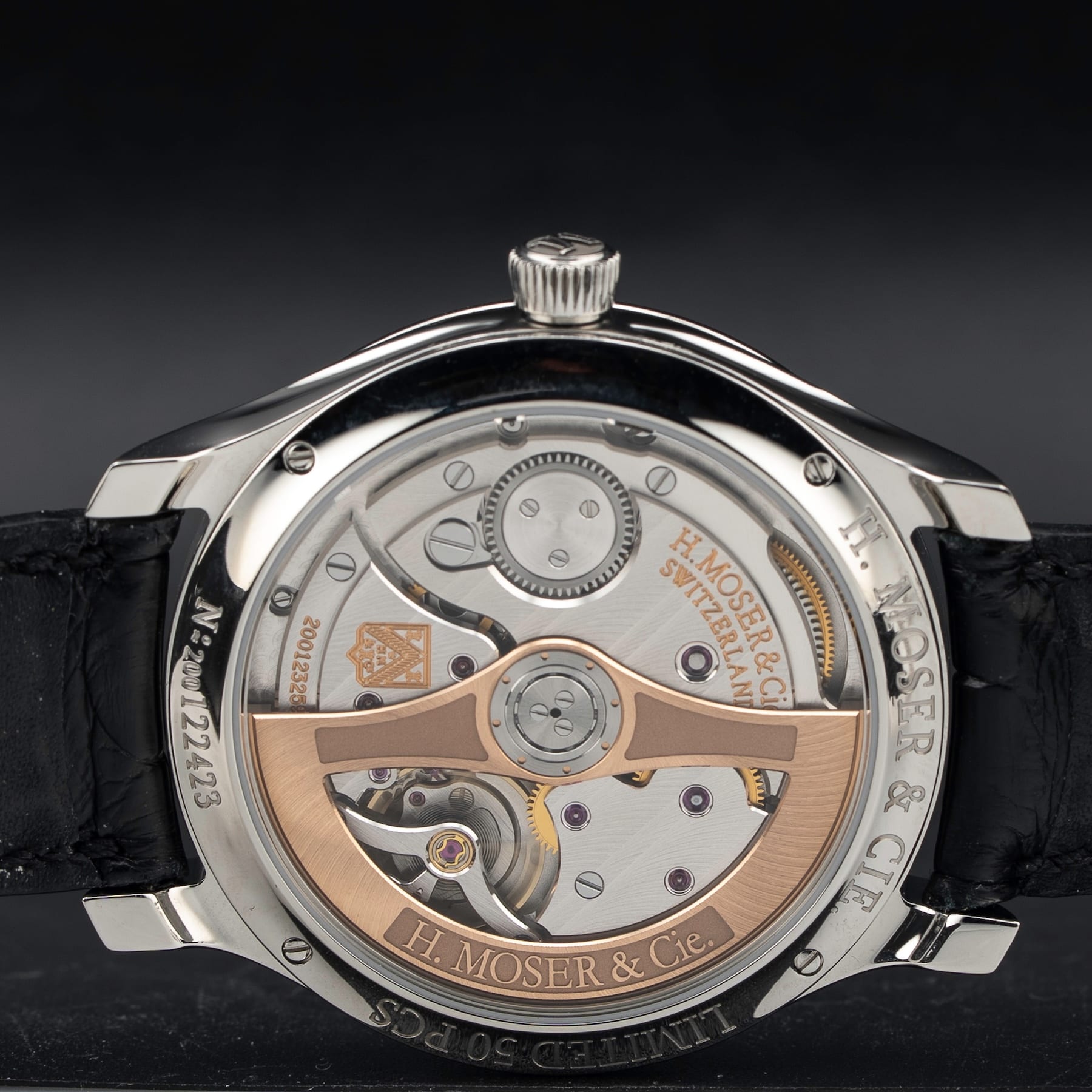 H. Moser & Cie. 1200-1220 Endeavour Centre Seconds Blue Mosaic Dial