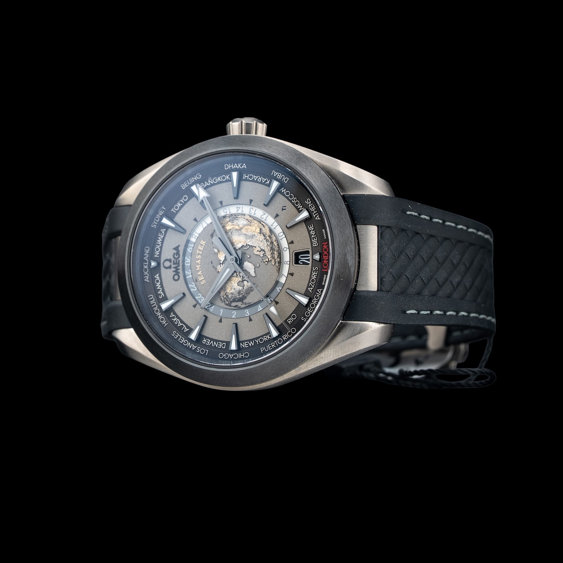 Omega 220.92.43.22.99.001 Seamaster Aqua Terra 150M Worldtimer 43mm Black Titanium Ceramic on Strap