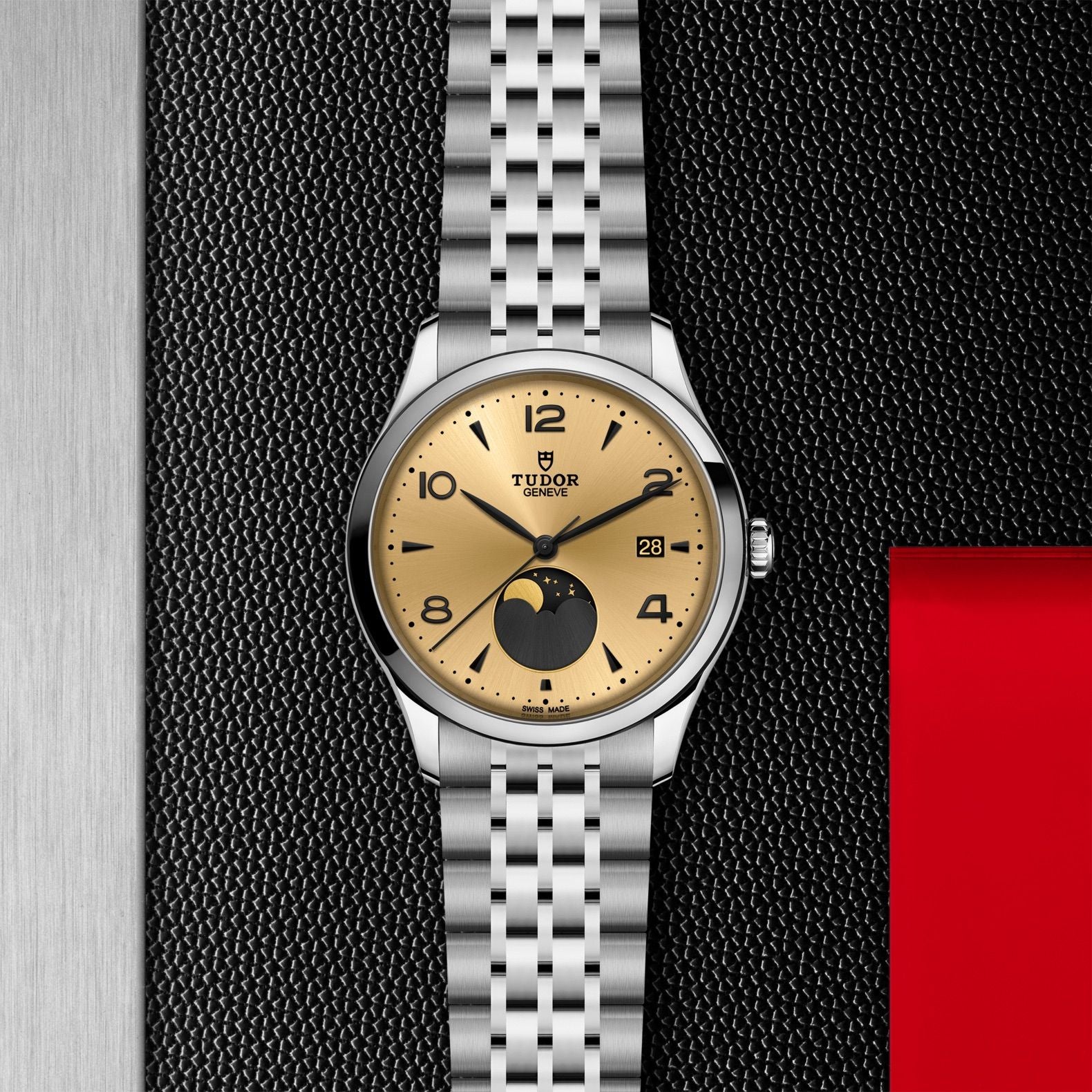 TUDOR 1926 Luna M91560-0001