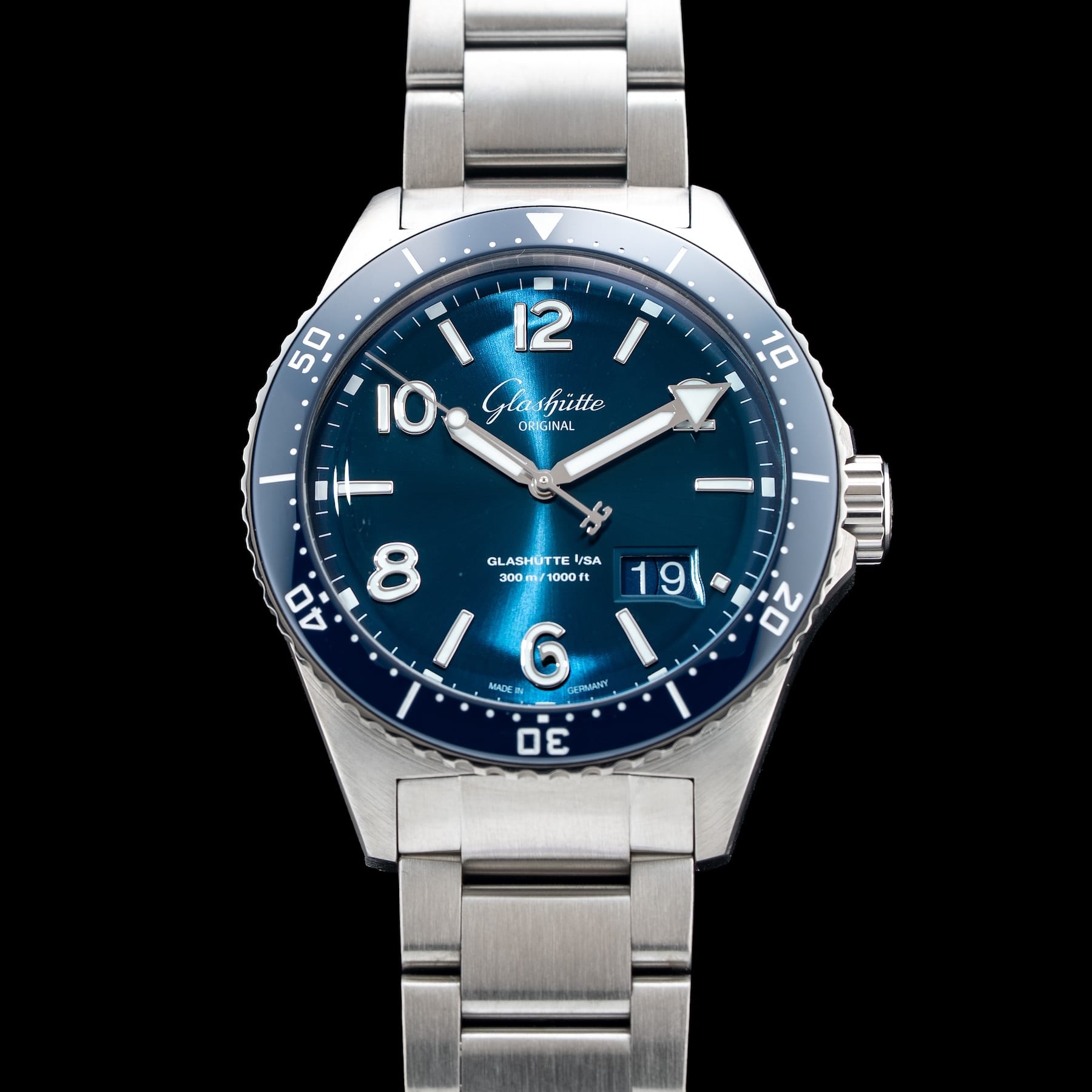 Glashütte Original SeaQ Panorama Date Blue Dial Steel 1-36-13-02-81-70