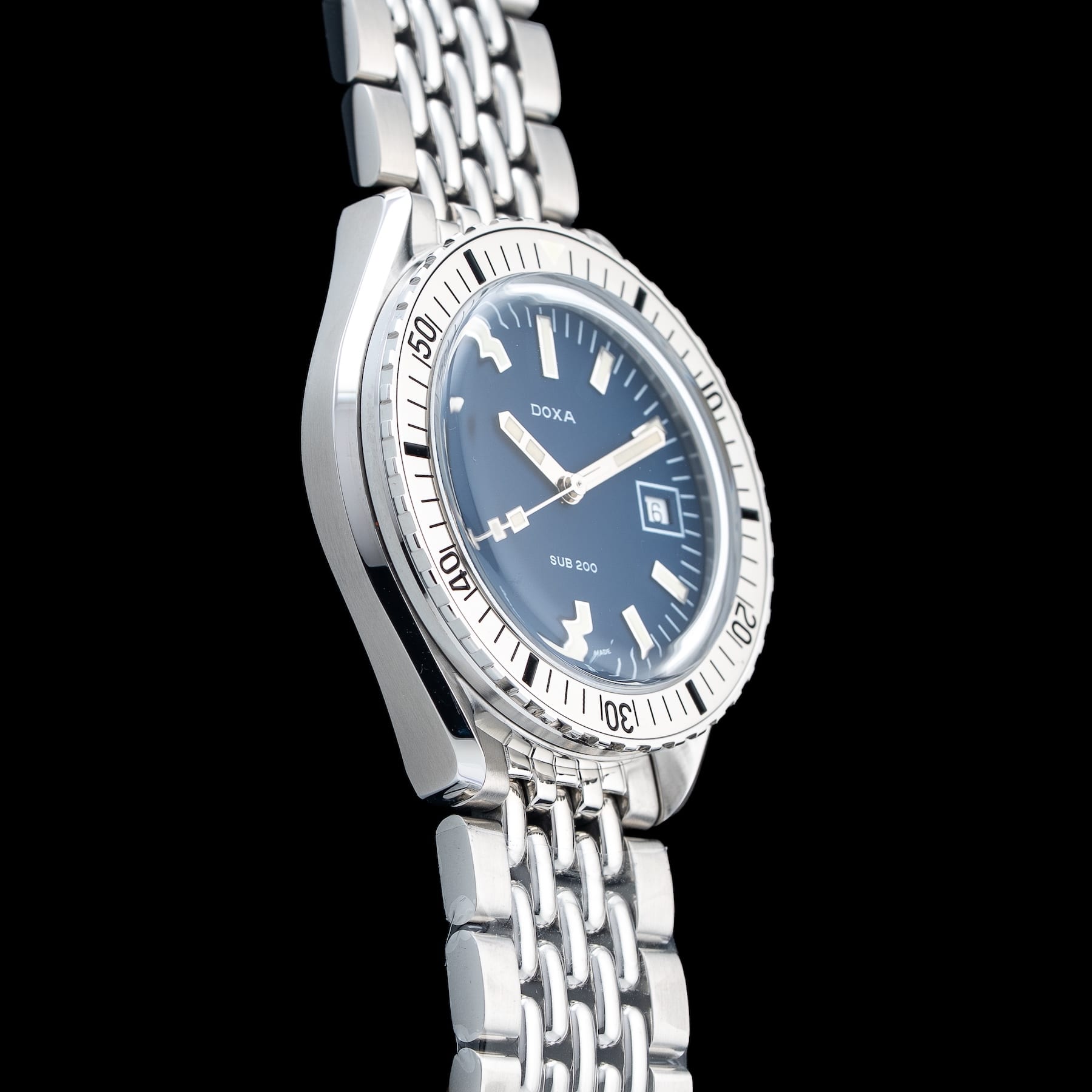 DOXA Sub 200 Caribbean 796.10.201.10 On Stainless Steel Bracelet