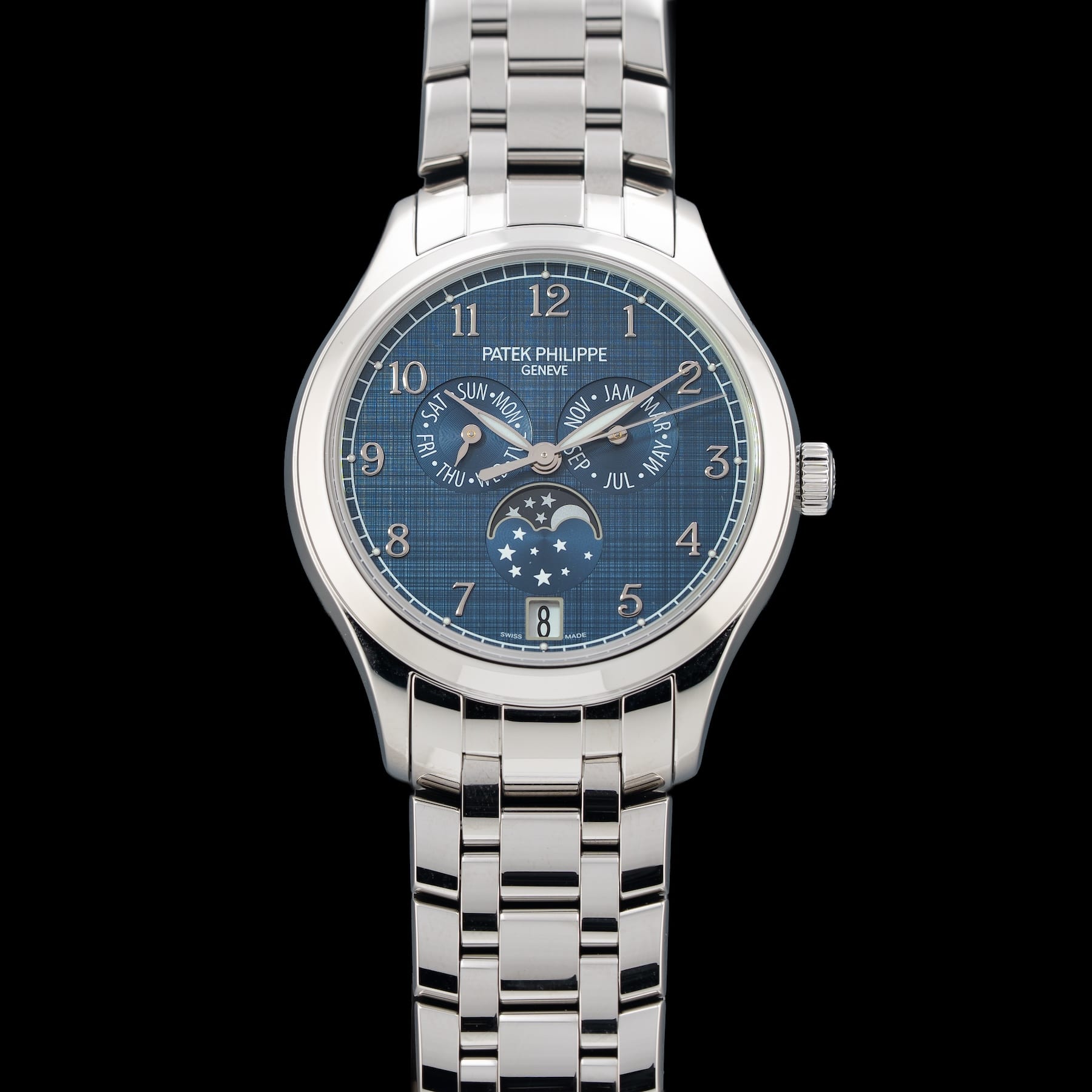 Patek Philippe 4947/1A-001 Annual Calendar Moon Phases