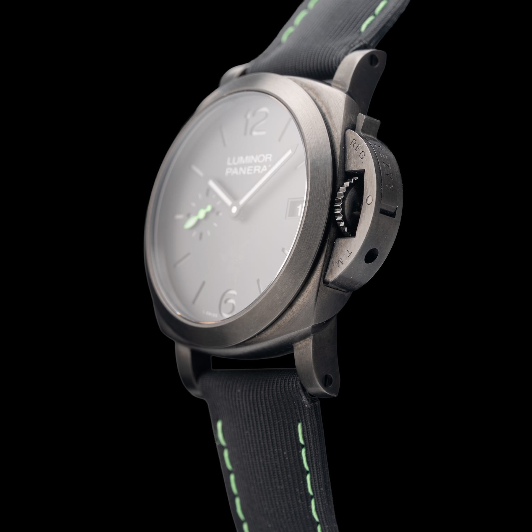 Panerai Luminor Quaranta Razer PAM01353