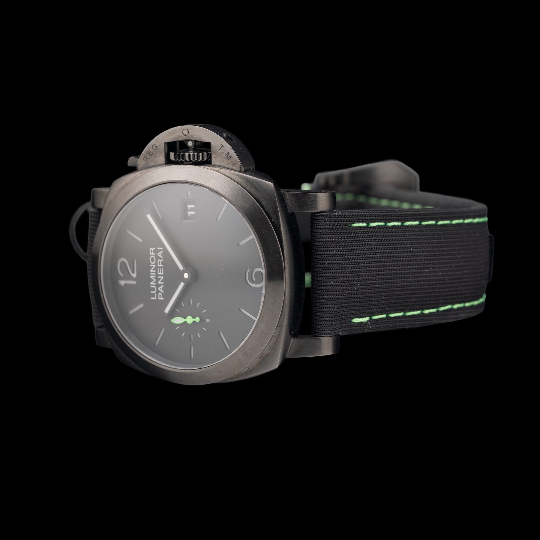 Panerai Luminor Quaranta Razer PAM01353