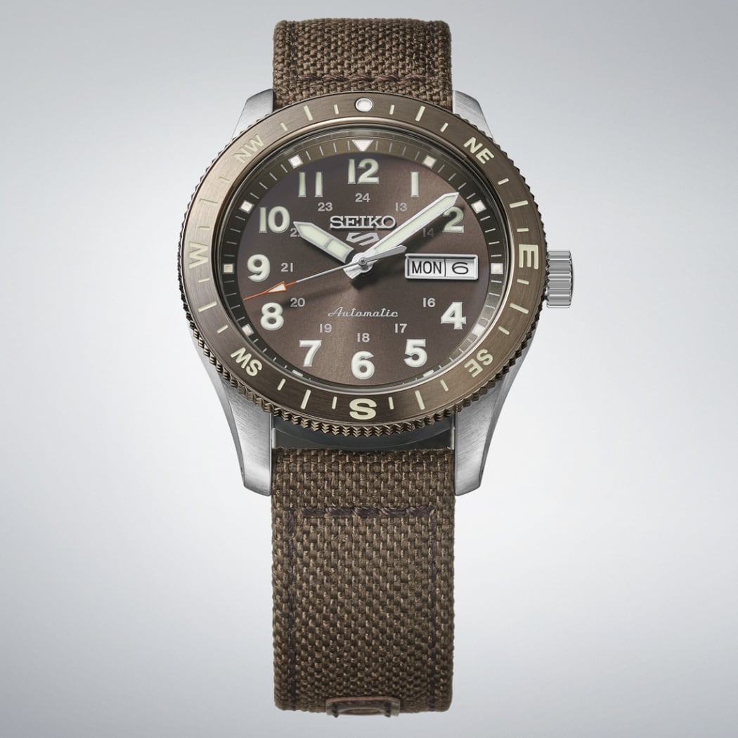 Seiko 5 Sports HDB009