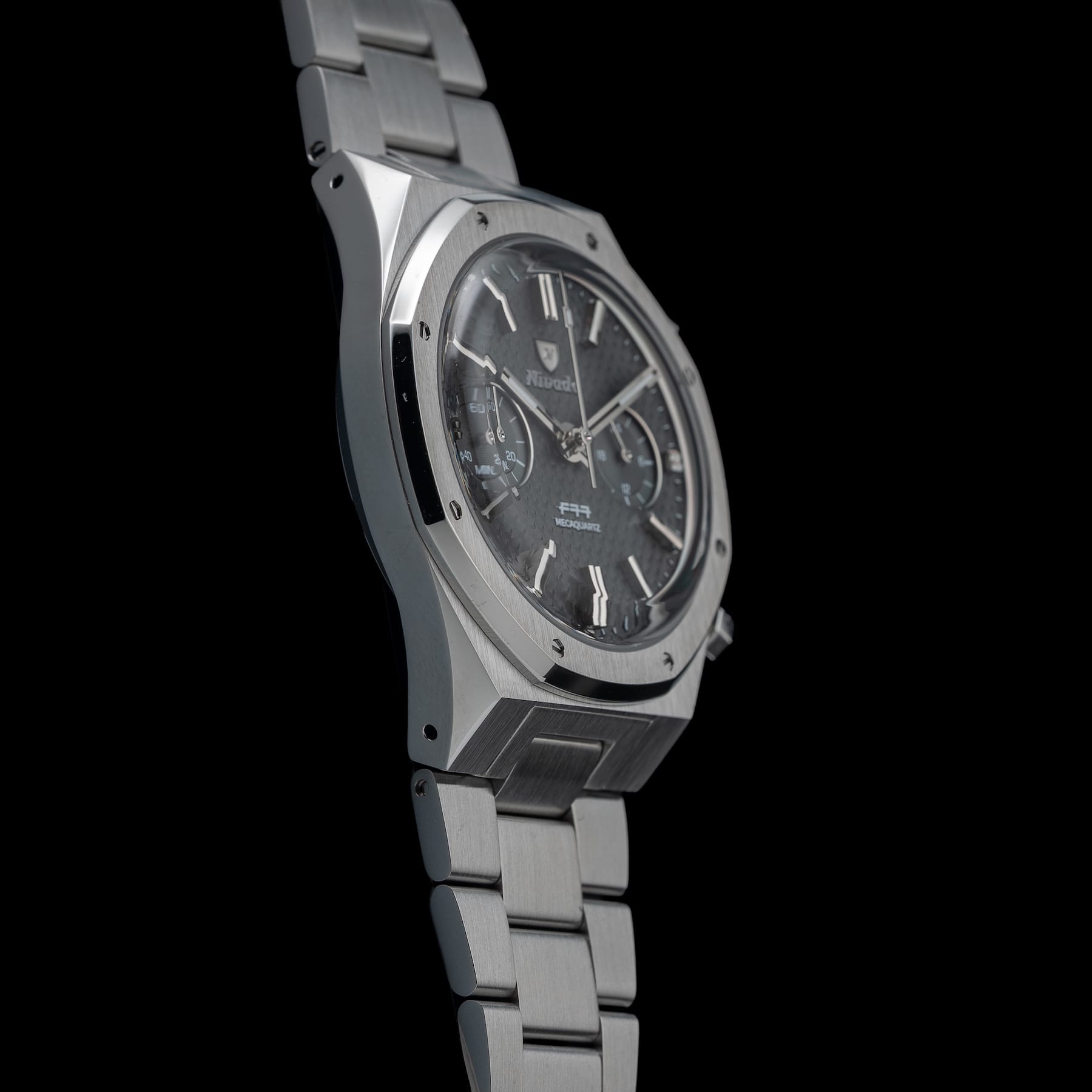 Nivada Grenchen F77 Chrono Mecaquartz Grey 38mm 68001Q77