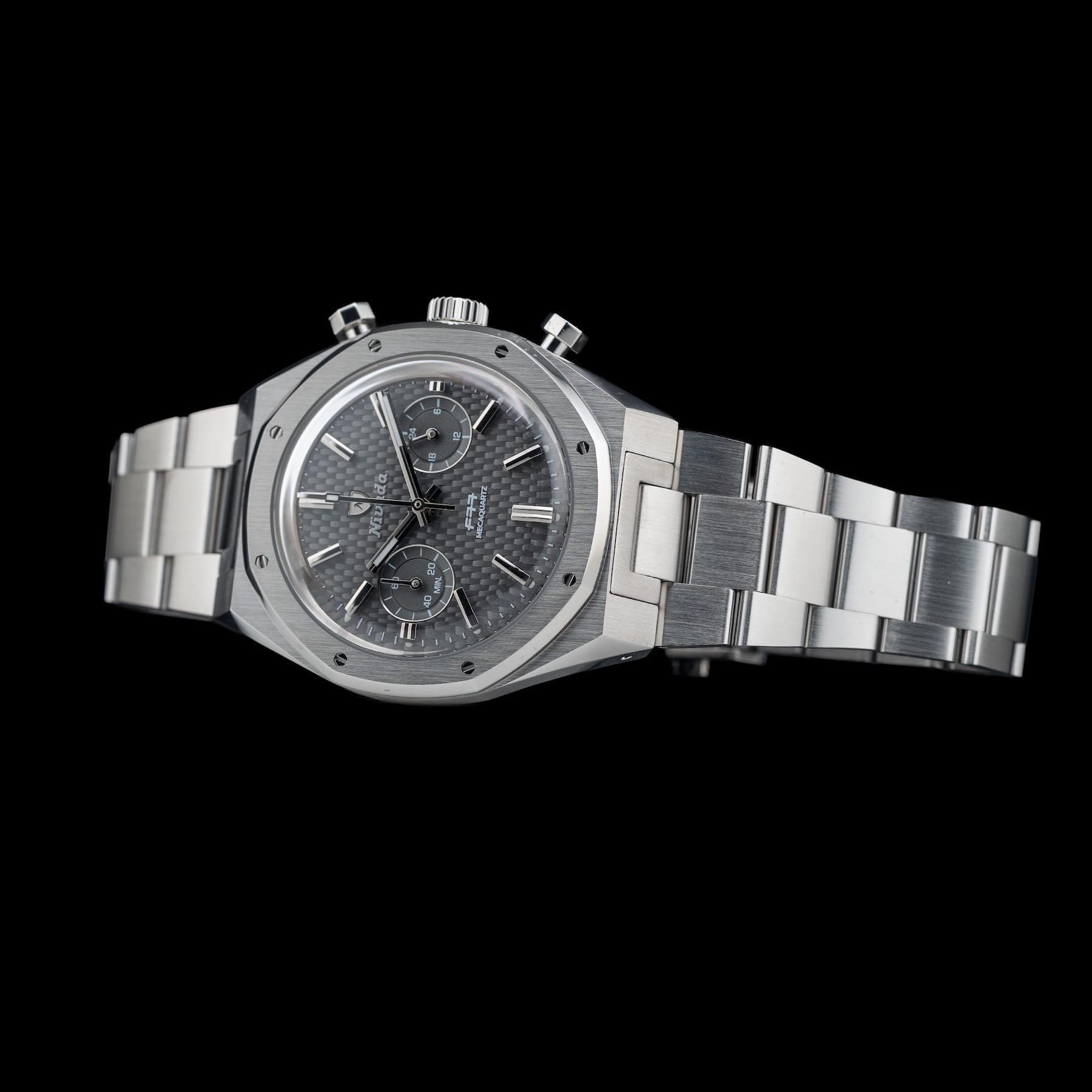 Nivada Grenchen F77 Chrono Mecaquartz Grey 38mm 68001Q77