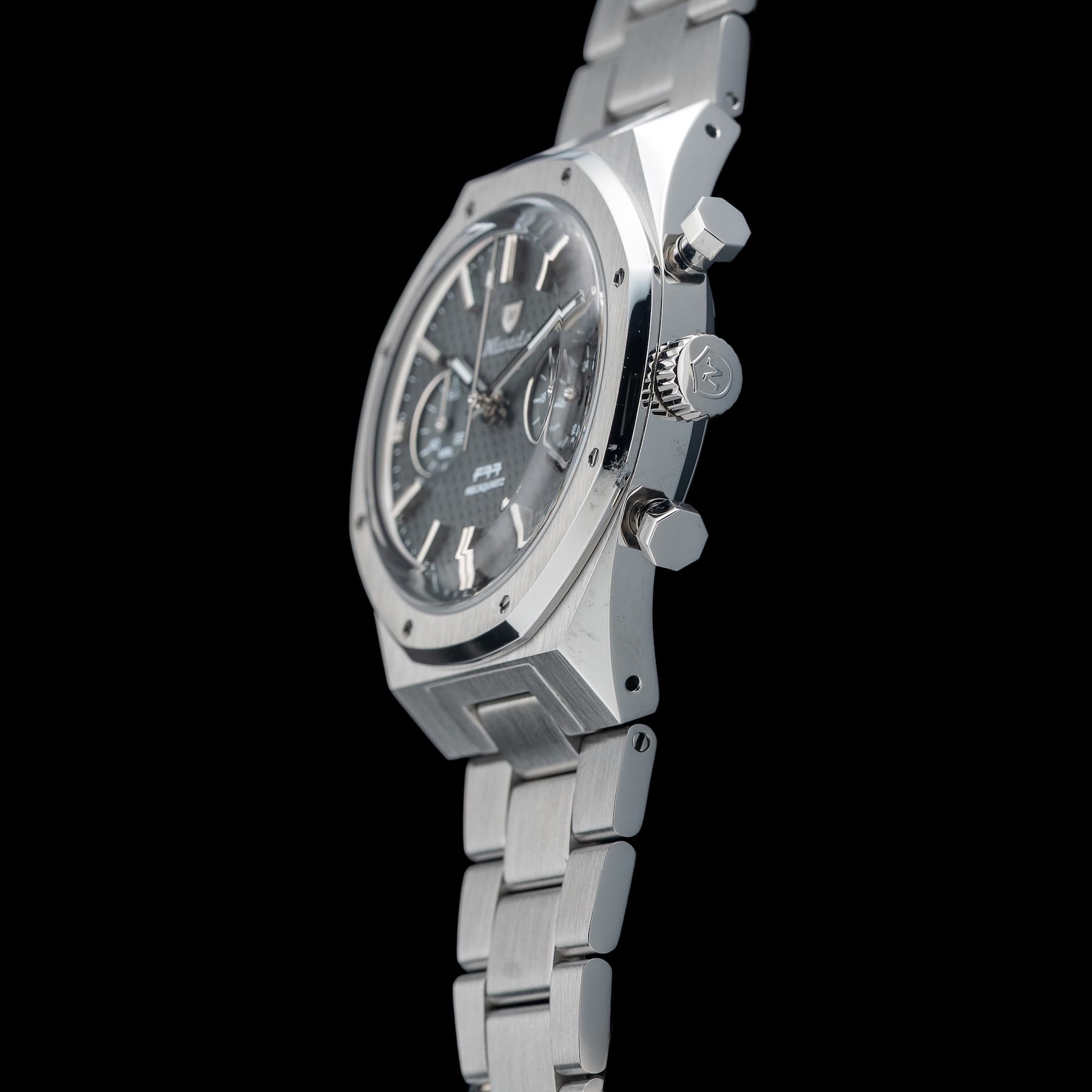 Nivada Grenchen F77 Chrono Mecaquartz Grey 38mm 68001Q77