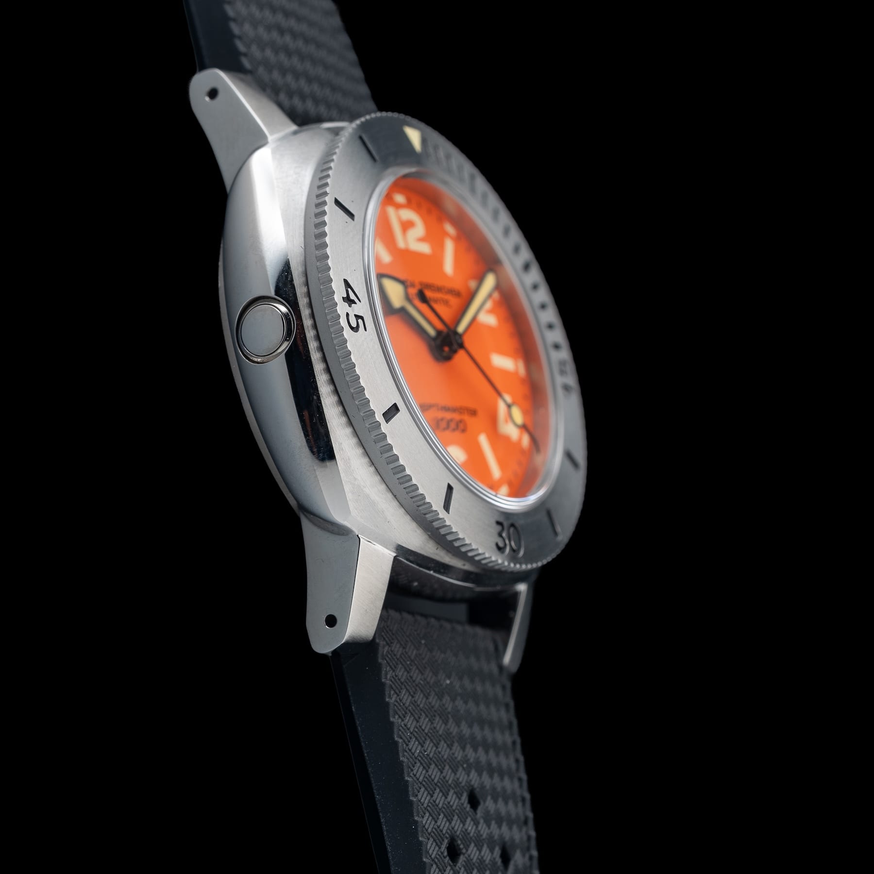 Nivada Grenchen Orange Depthmaster 14127A01
