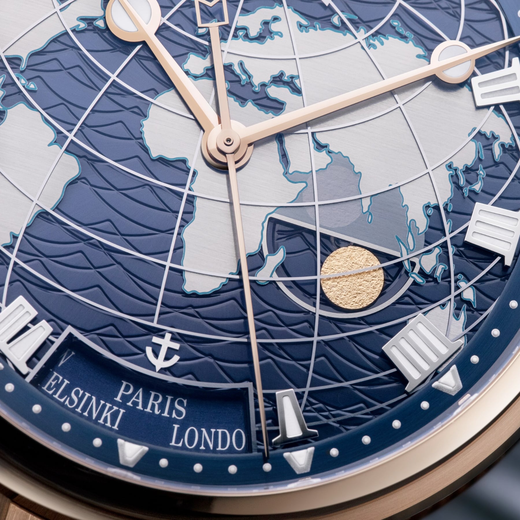 Breguet Marine Hora Mundi 5557 Rose Gold Blue Dial on Rubber Strap