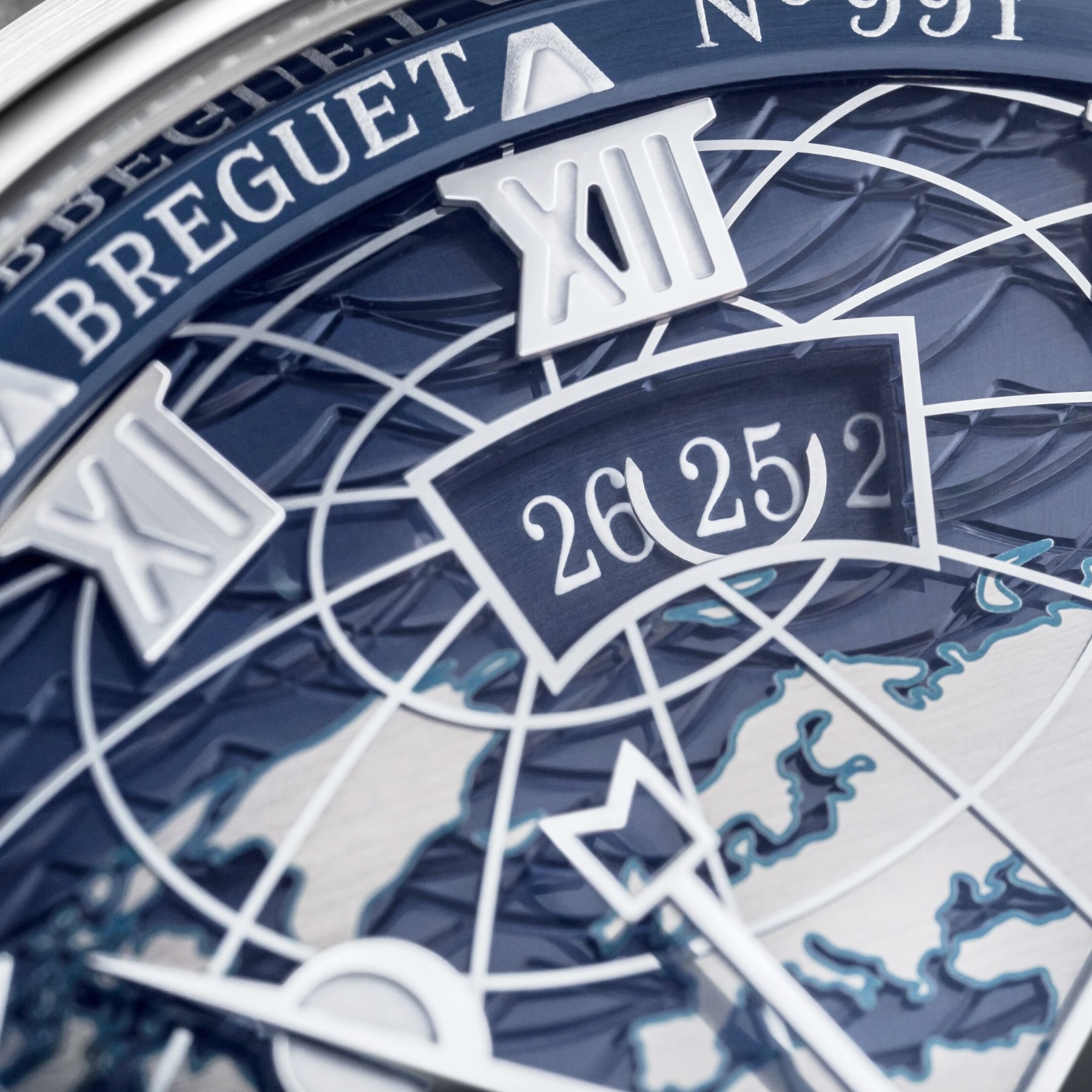Breguet Marine Hora Mundi 5557 White Gold Blue Dial on Rubber Strap