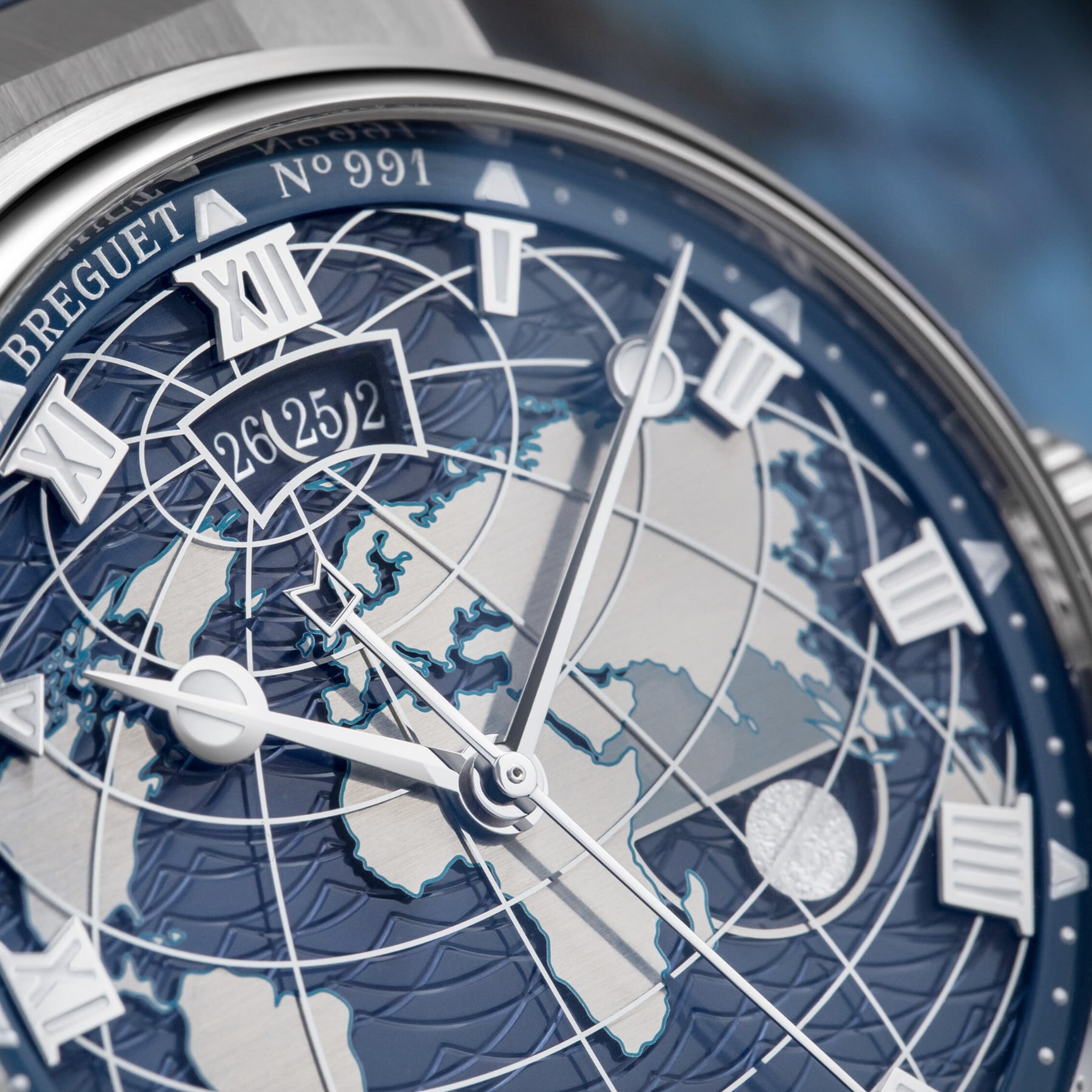 Breguet Marine Hora Mundi 5557 White Gold Blue Dial on Rubber Strap