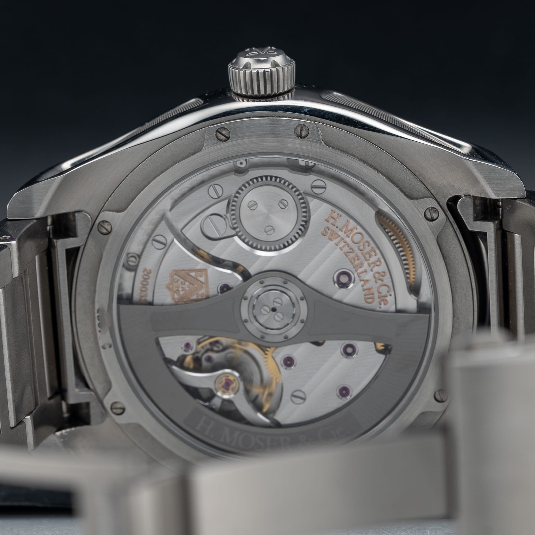 H. Moser & Cie. Centre Seconds Swiss Mad Red 3200-1207