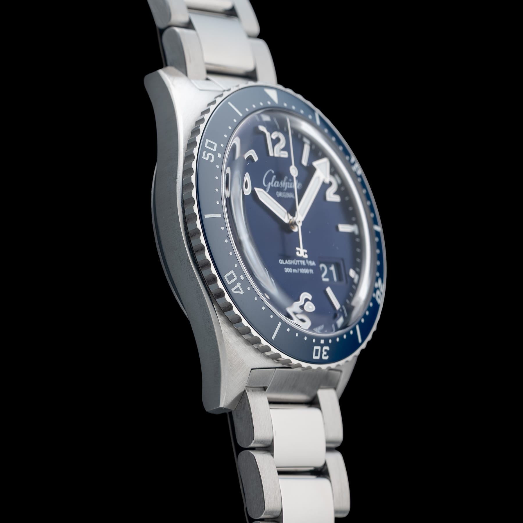 Glashütte Original SeaQ Panorama Date 1-36-13-02-81-70