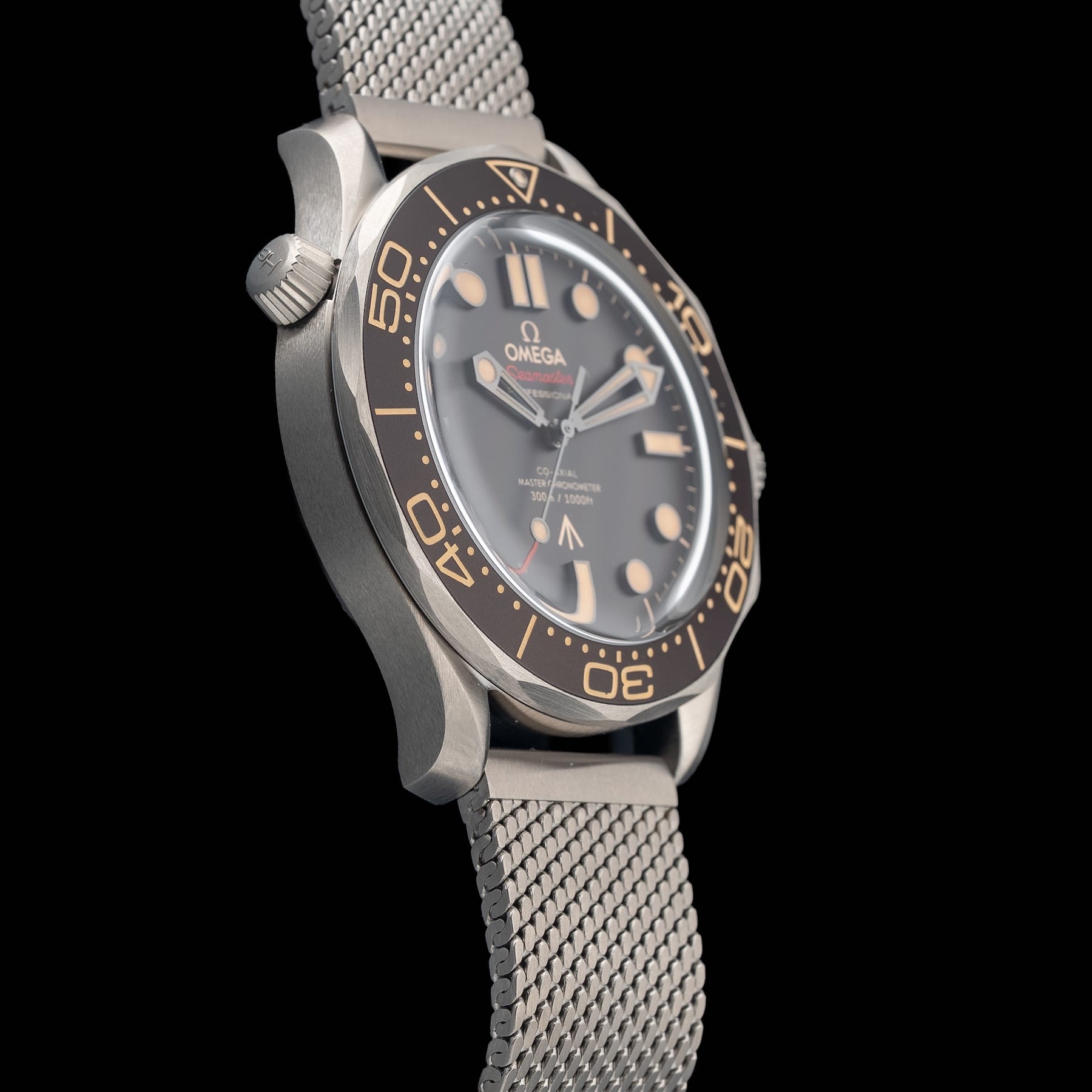 Omega Seamaster Diver 300 007 James Bond Edition on Bracelet 210.90.42.20.01.001