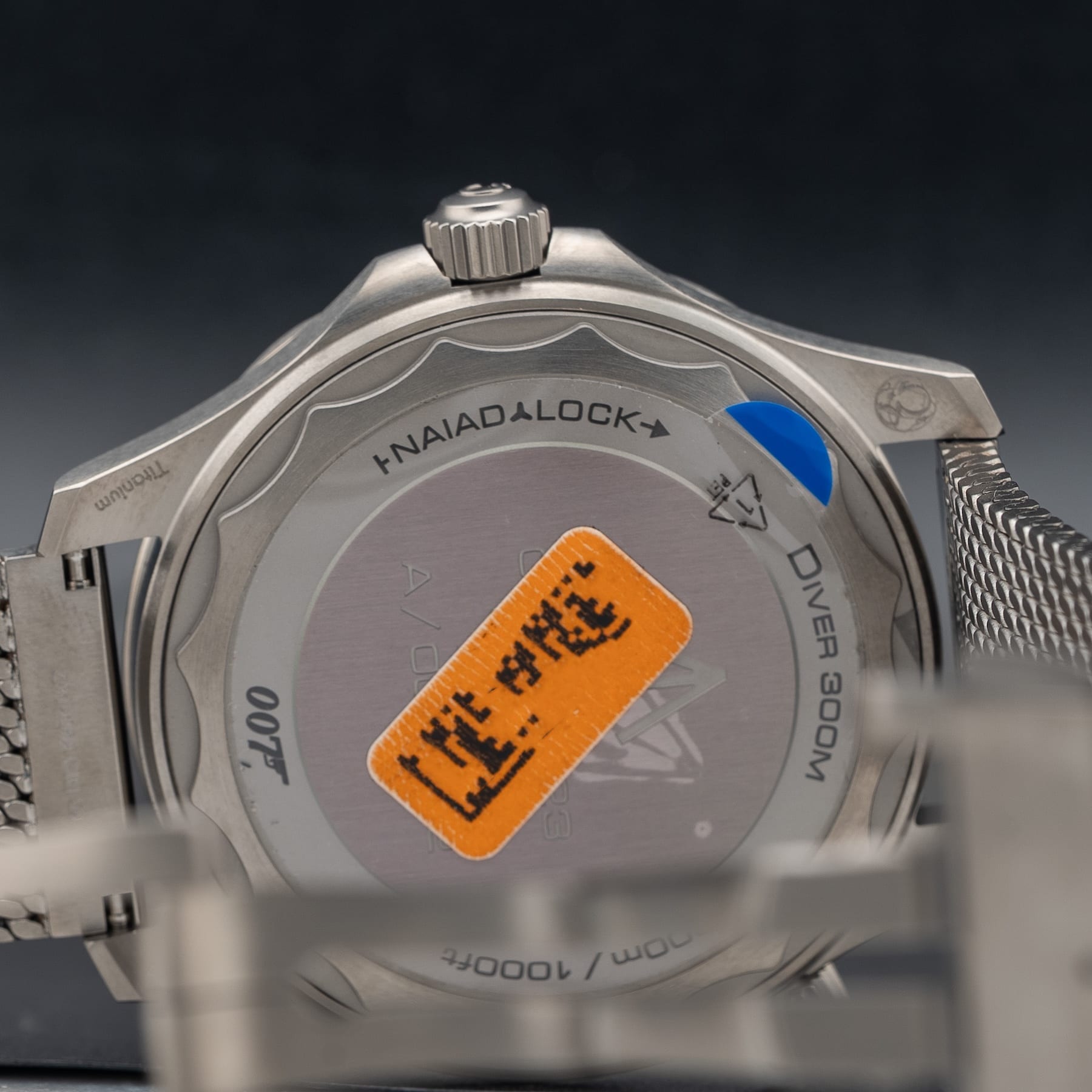 Omega Seamaster Diver 300 007 James Bond Edition on Bracelet 210.90.42.20.01.001