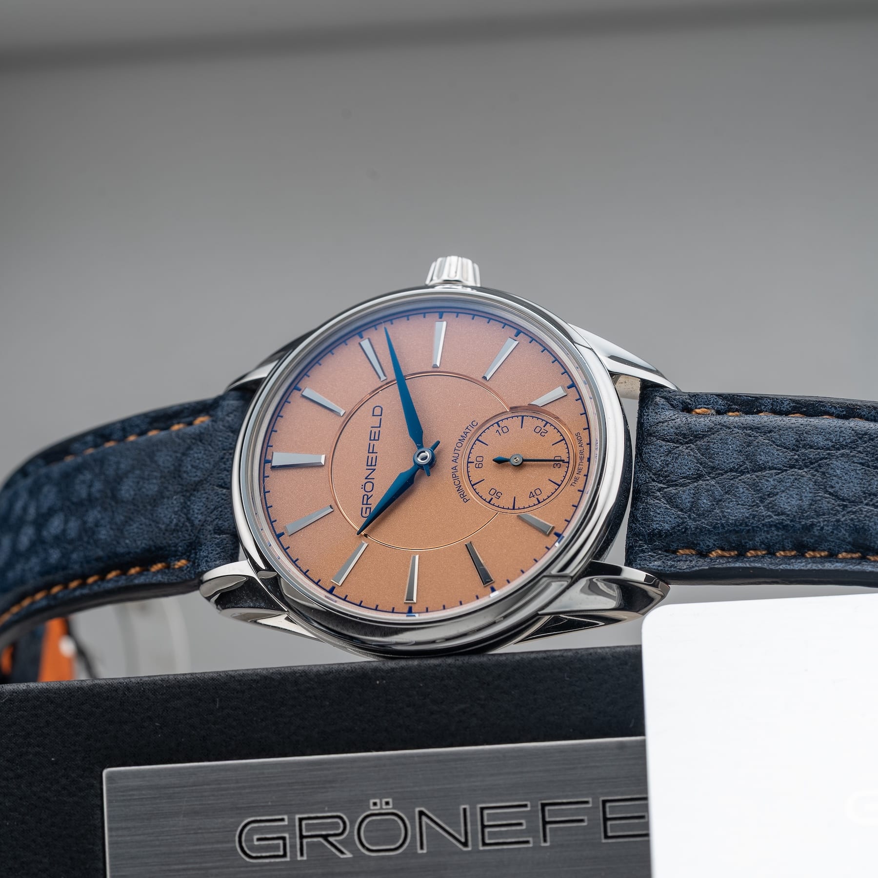 Grönefeld 1941 Principia Automatic Stainless Steel Salmon Dial 41126