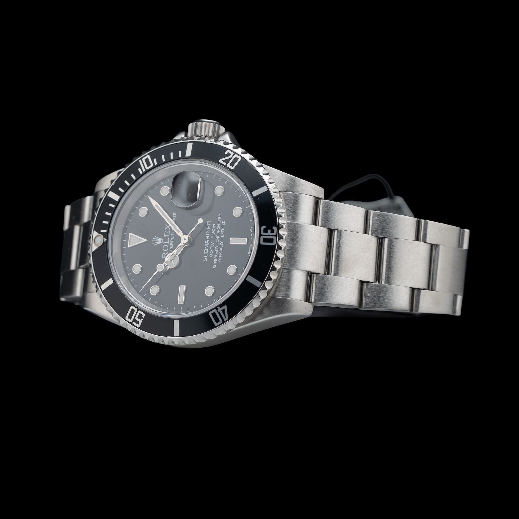 Rolex Submariner R16610A30B9325