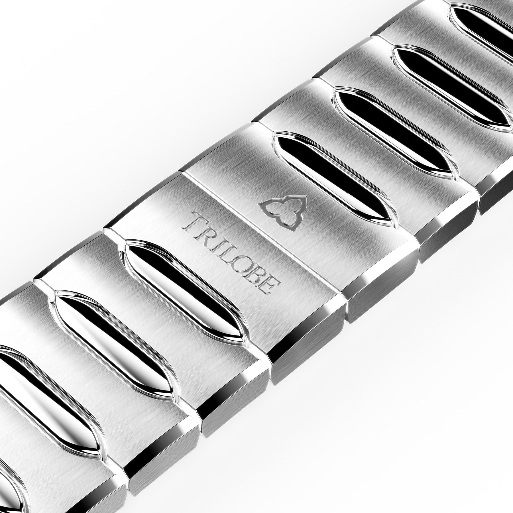 Trilobe Trente-Deux x Exquisite Timepieces Limited Edition