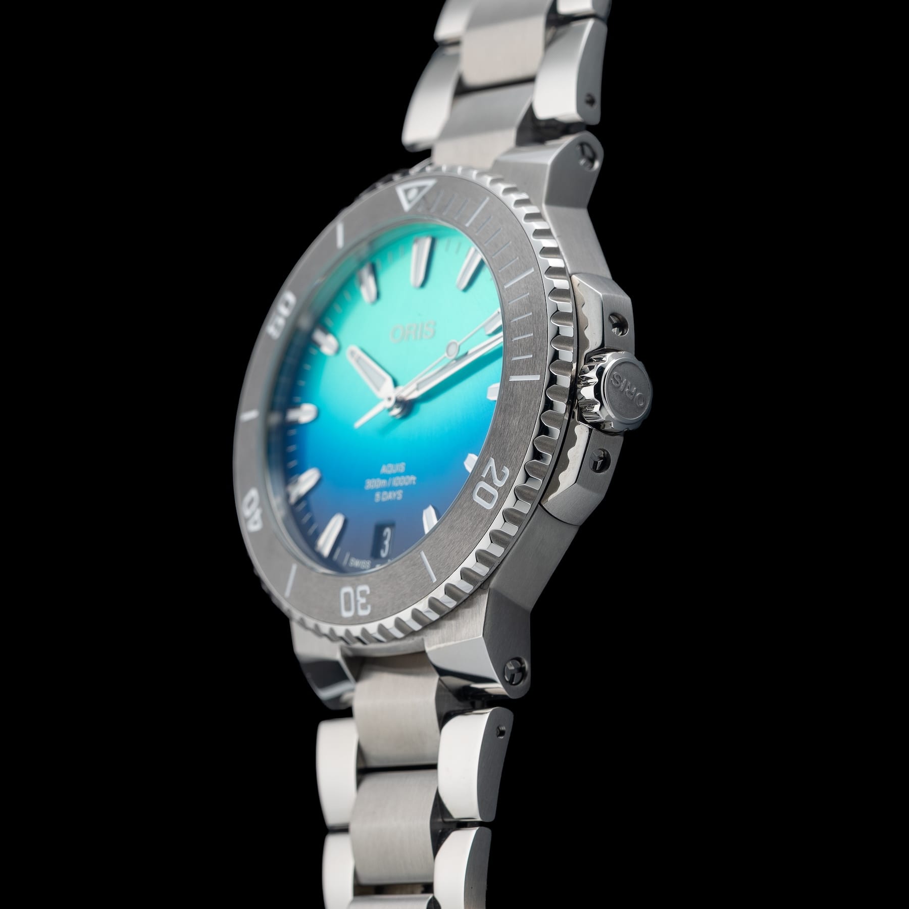 Oris Aquis Great Barrier Reef Limited Edition IV Blue 01 400 7790 4185