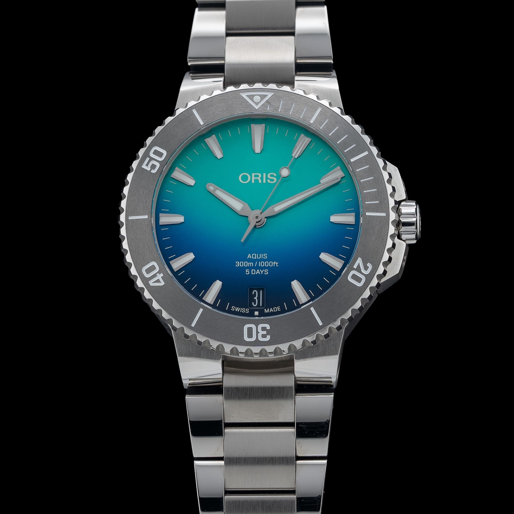 Oris Aquis Great Barrier Reef Limited Edition IV Blue 01 400 7790 4185