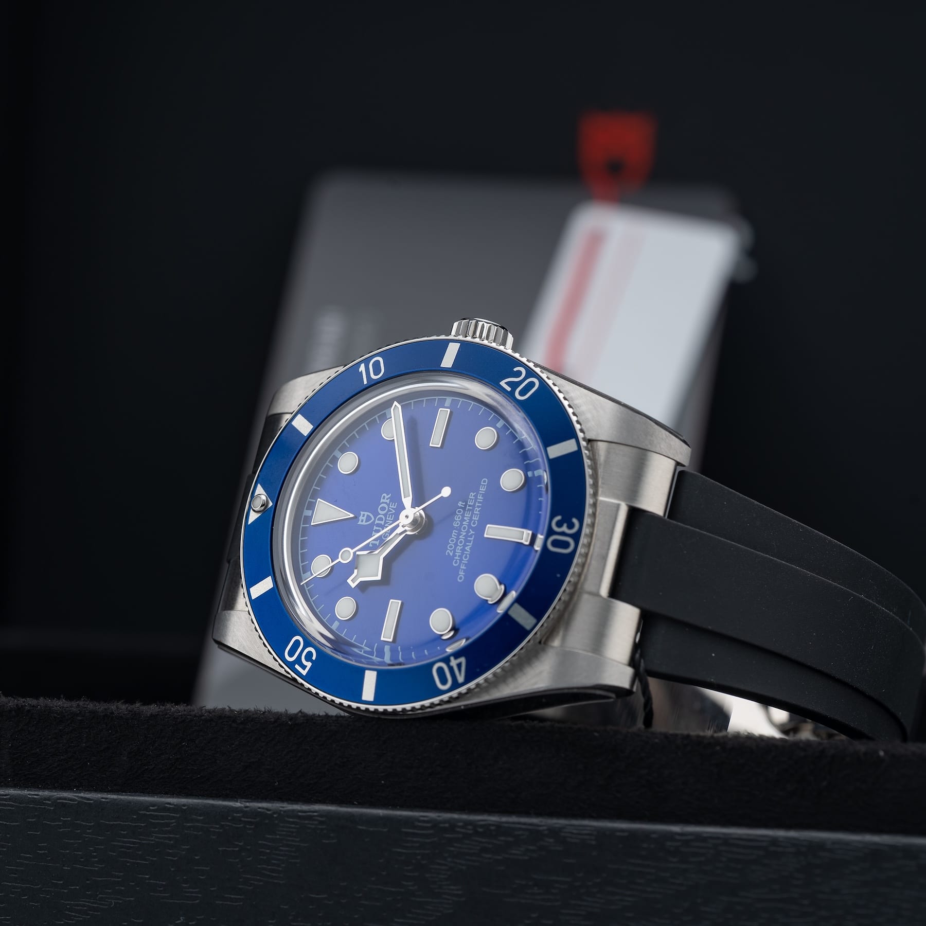 TUDOR Black Bay 54 M79000B-0002