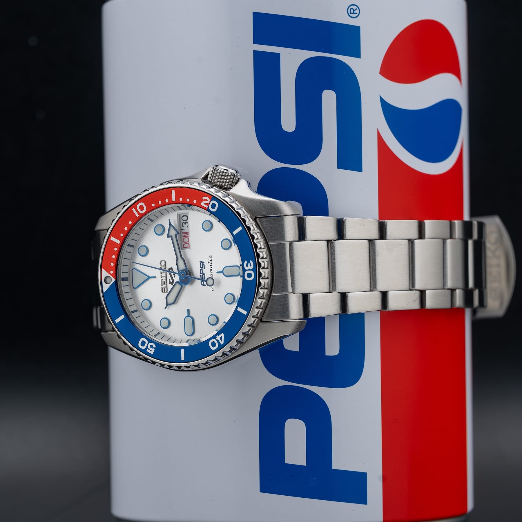 Seiko 5 Sports SRPL99  X Pepsi