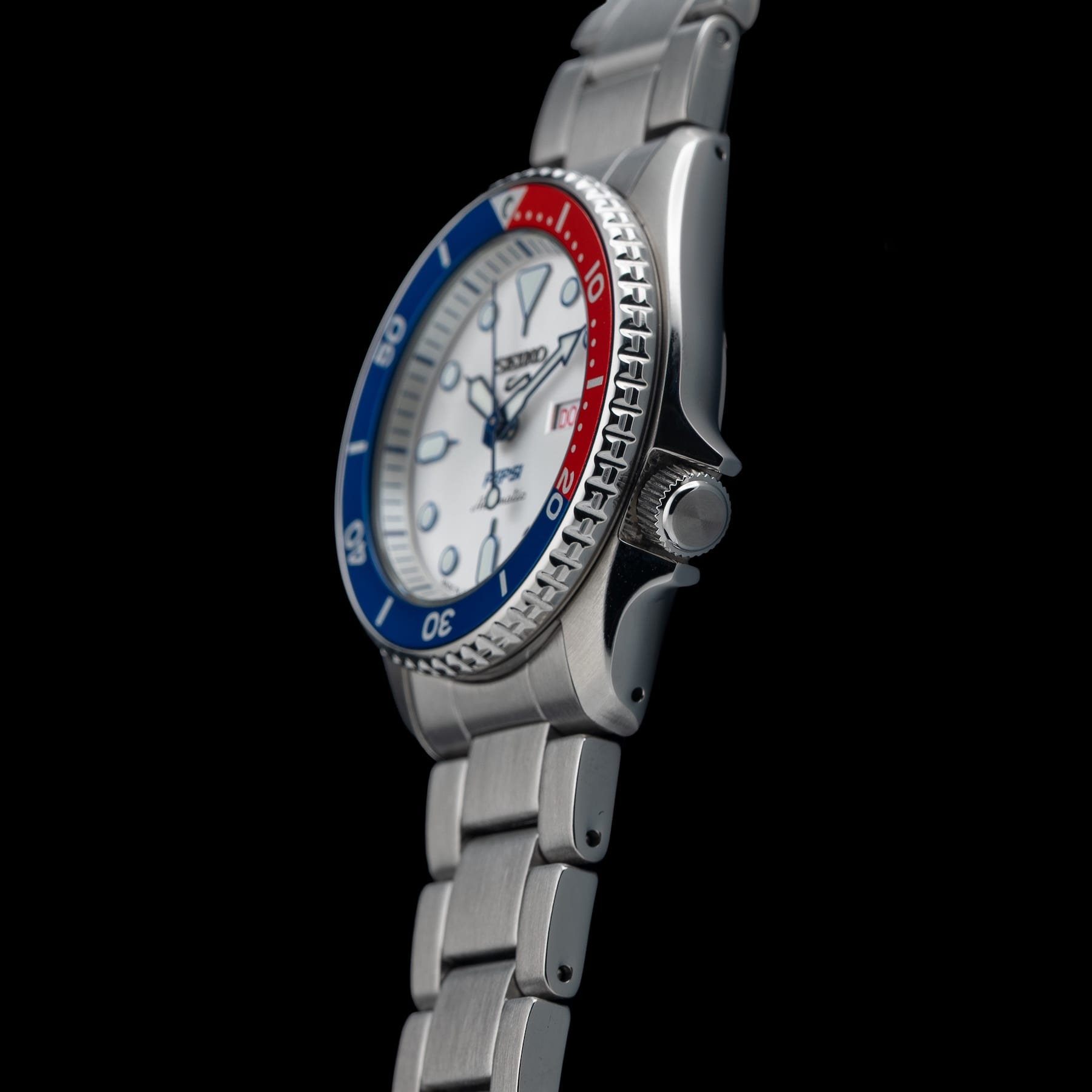 Seiko 5 Sports SRPL99  X Pepsi