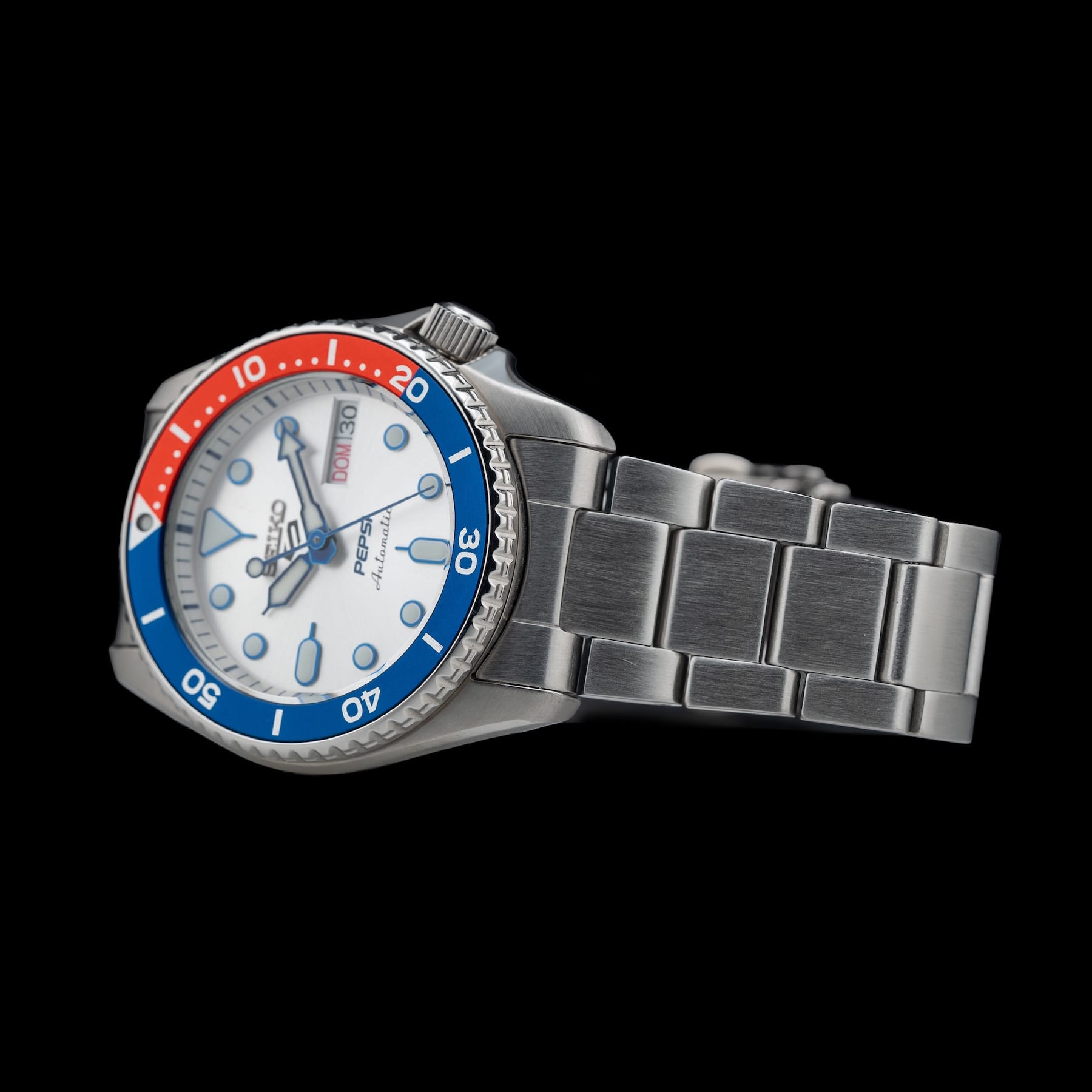 Seiko 5 Sports SRPL99  X Pepsi