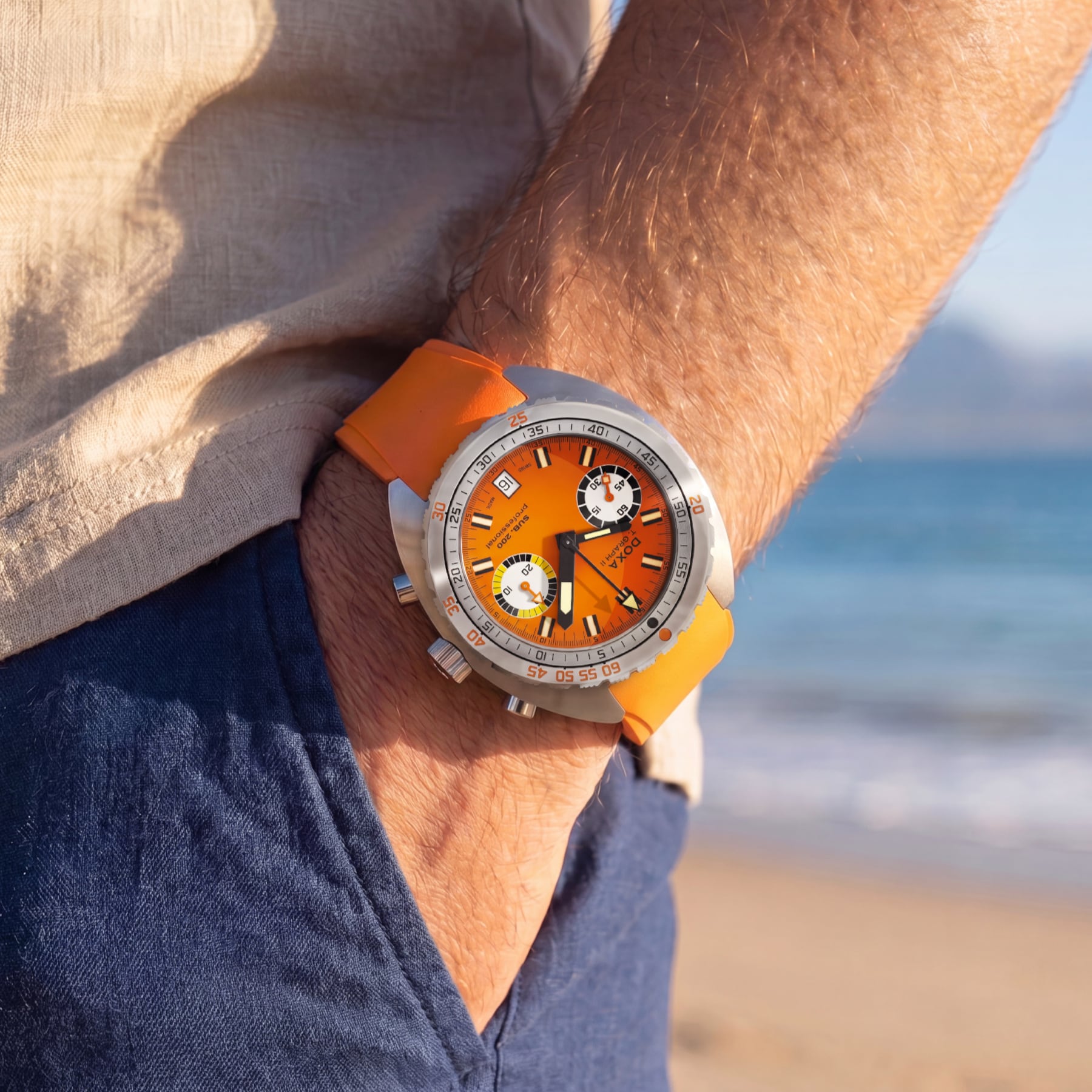 DOXA SUB 200 T.Graph II Professional on Bracelet 806.10.351.10