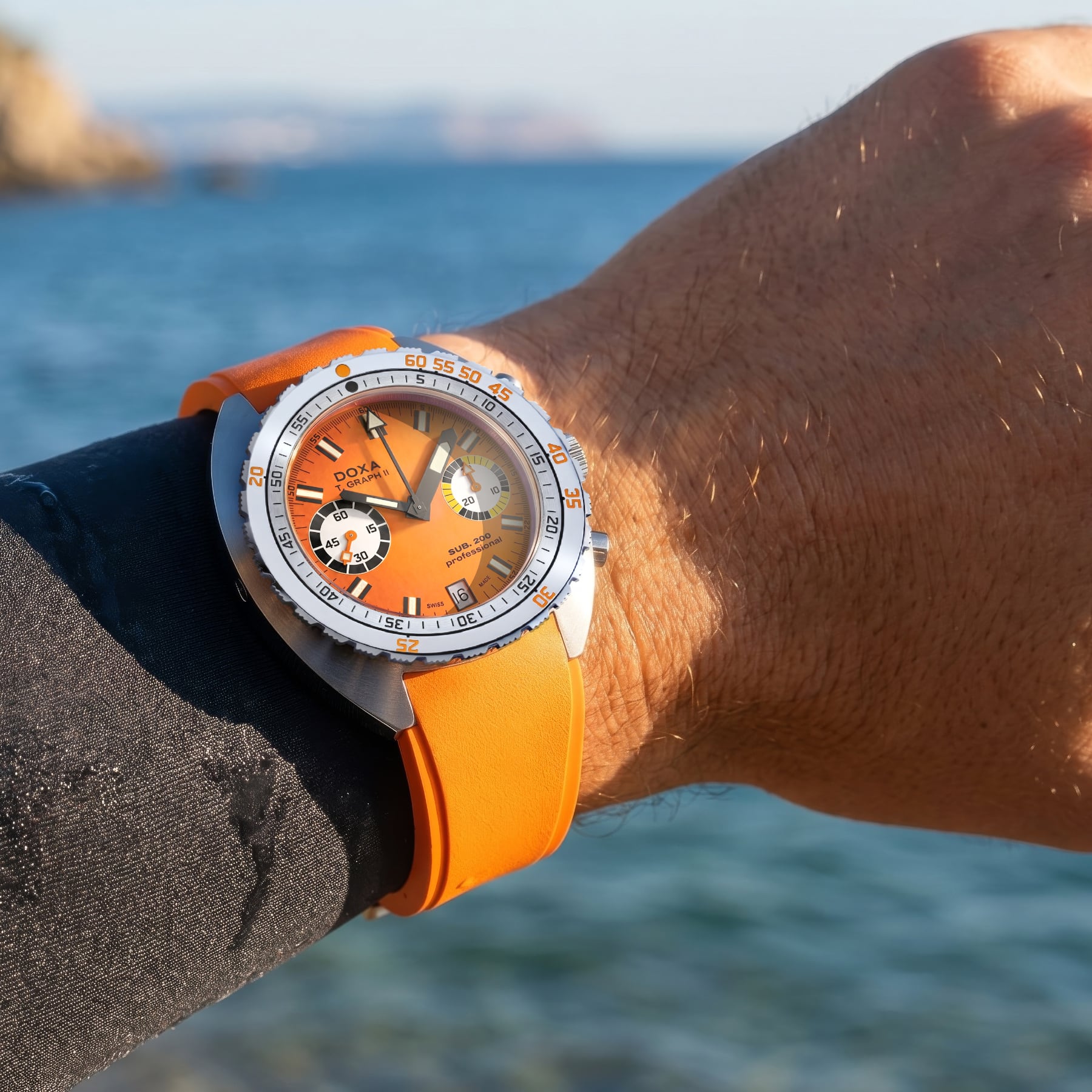 DOXA SUB 200 T.Graph II Professional on Strap 806.10.351.21