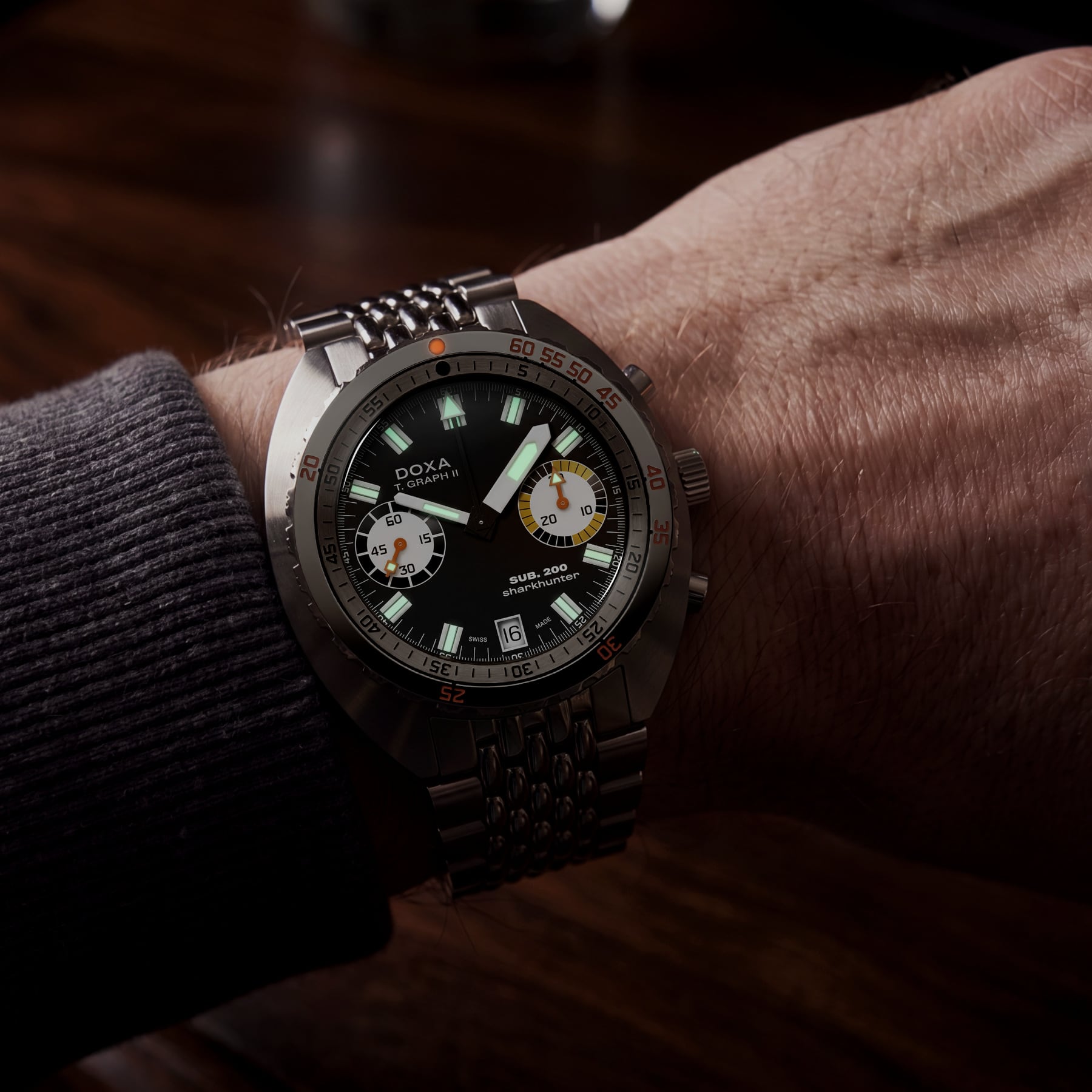DOXA SUB 200 T.Graph II Sharkhunter on Bracelet 806.10.101.10