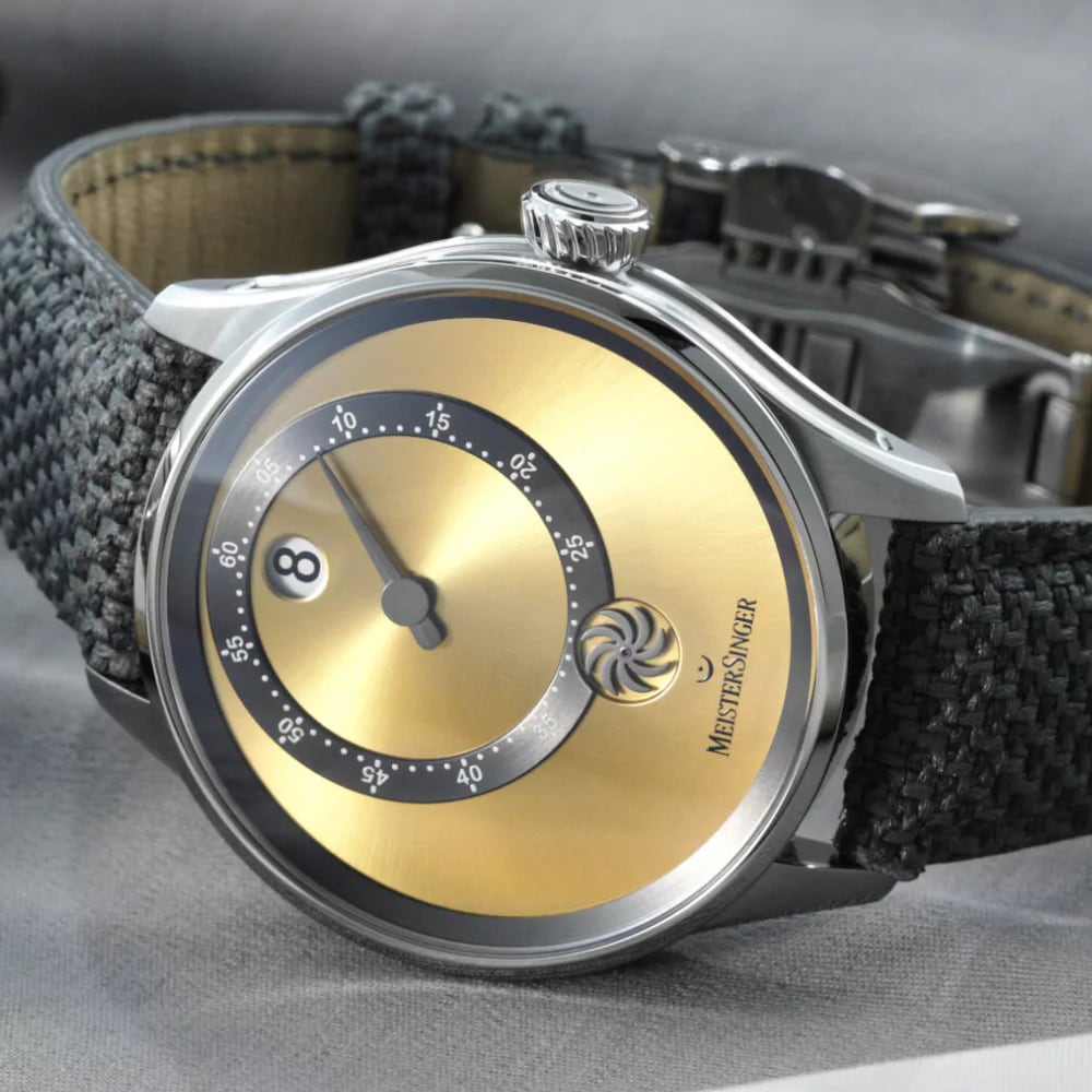 MeisterSinger Panthero Jumping Hour Sunburst Golden Yellow PTJH935
