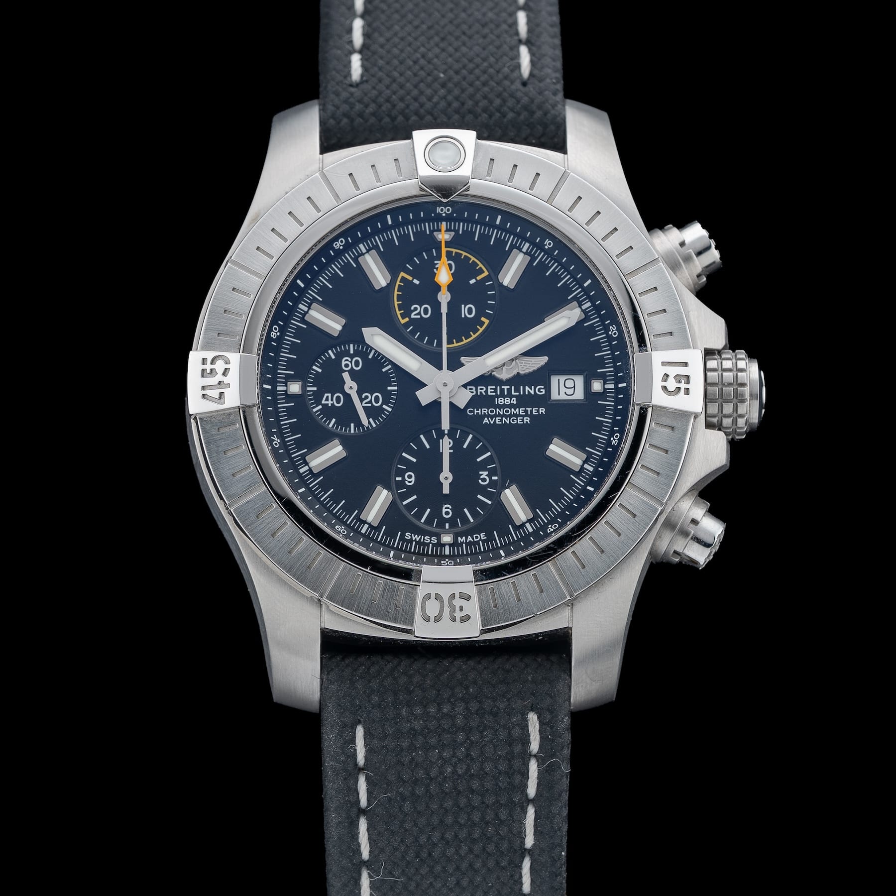 Breitling Avenger Chronograph 45 A13317