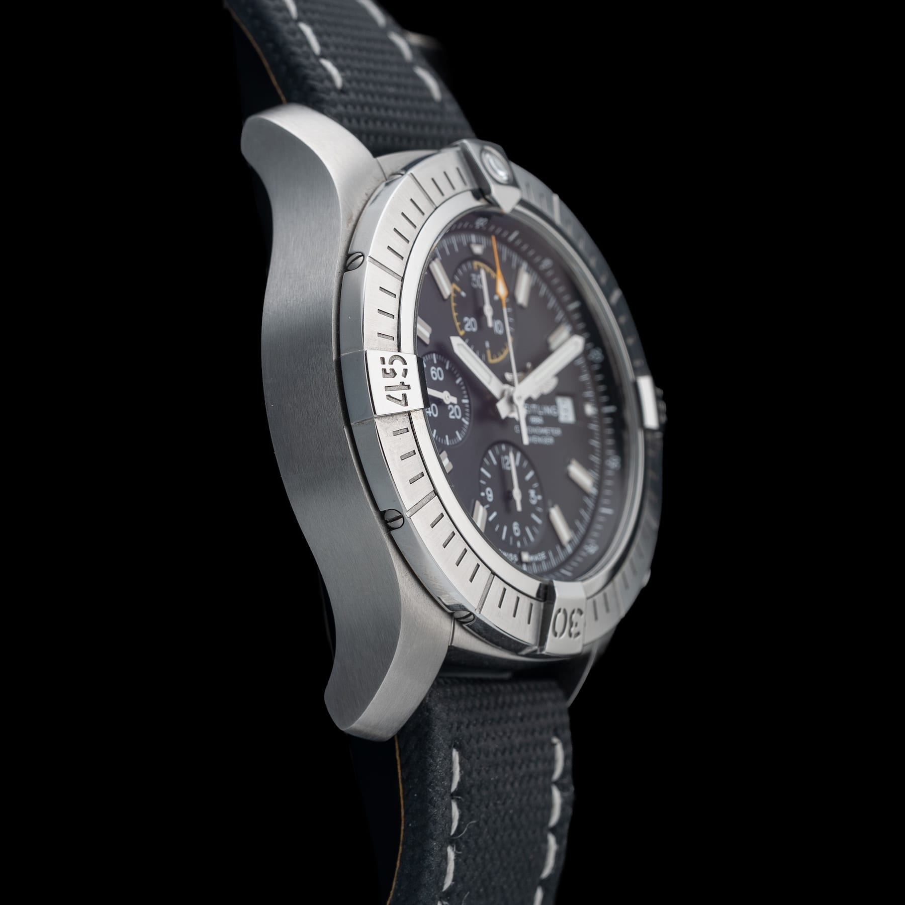 Breitling Avenger Chronograph 45 A13317