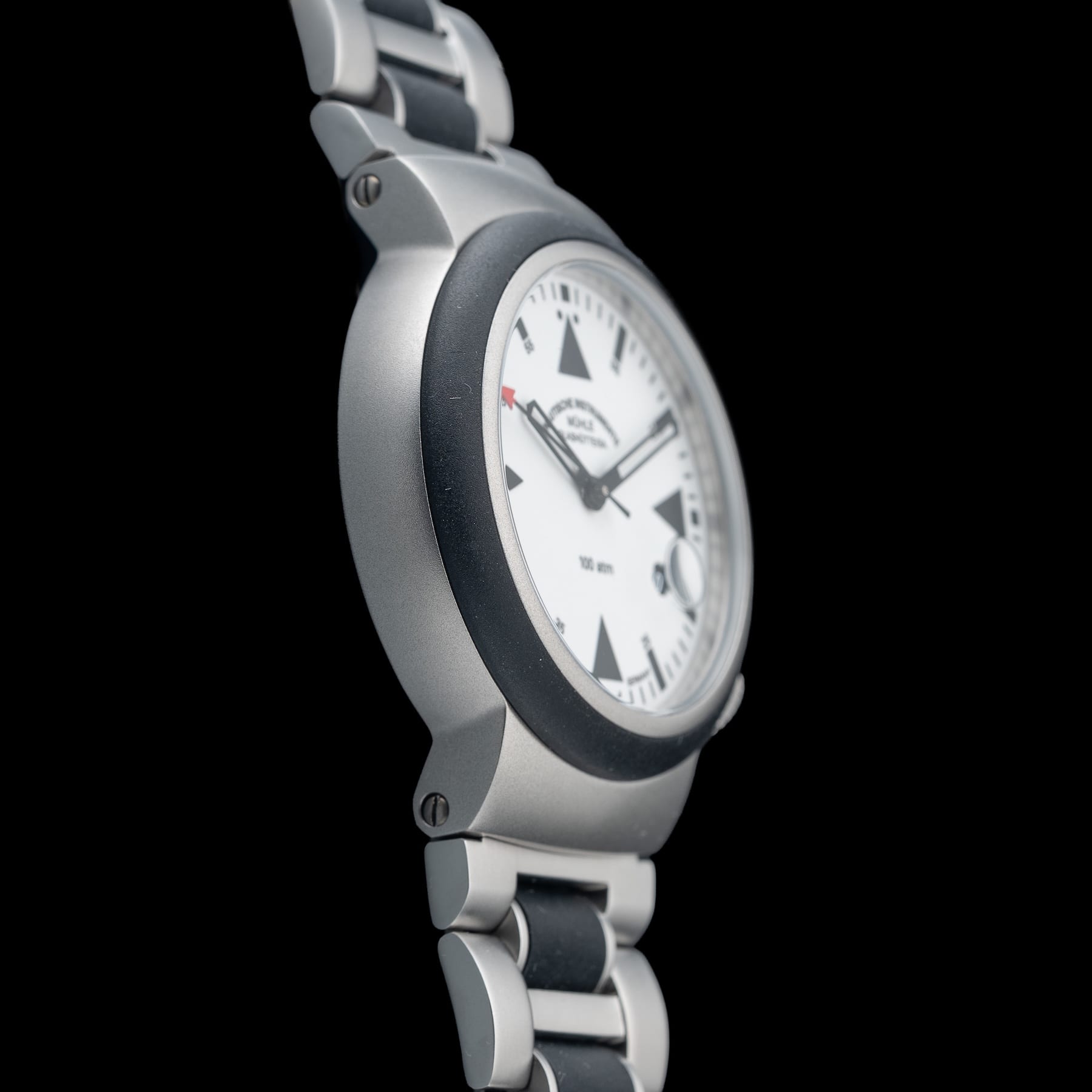 Mühle Glashütte S.A.R Rescue-Timer Lumen on Bracelet M1-41-08-MB
