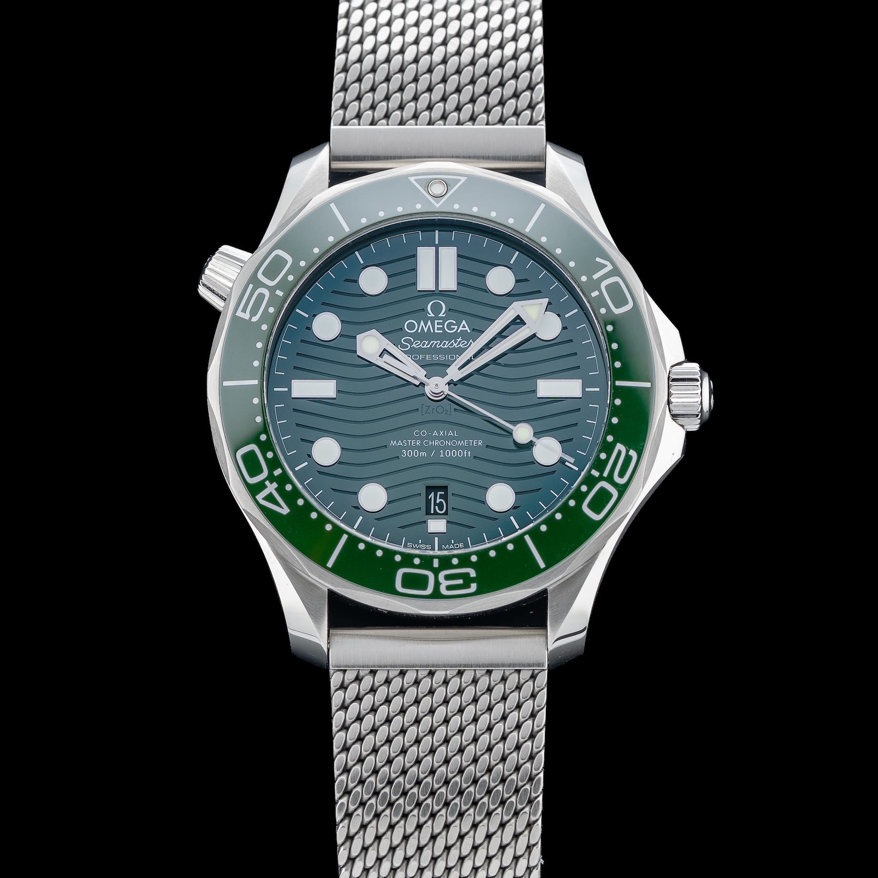 Omega Seamaster Diver 300M Green Dial on Bracelet 210.30.42.20.10.001