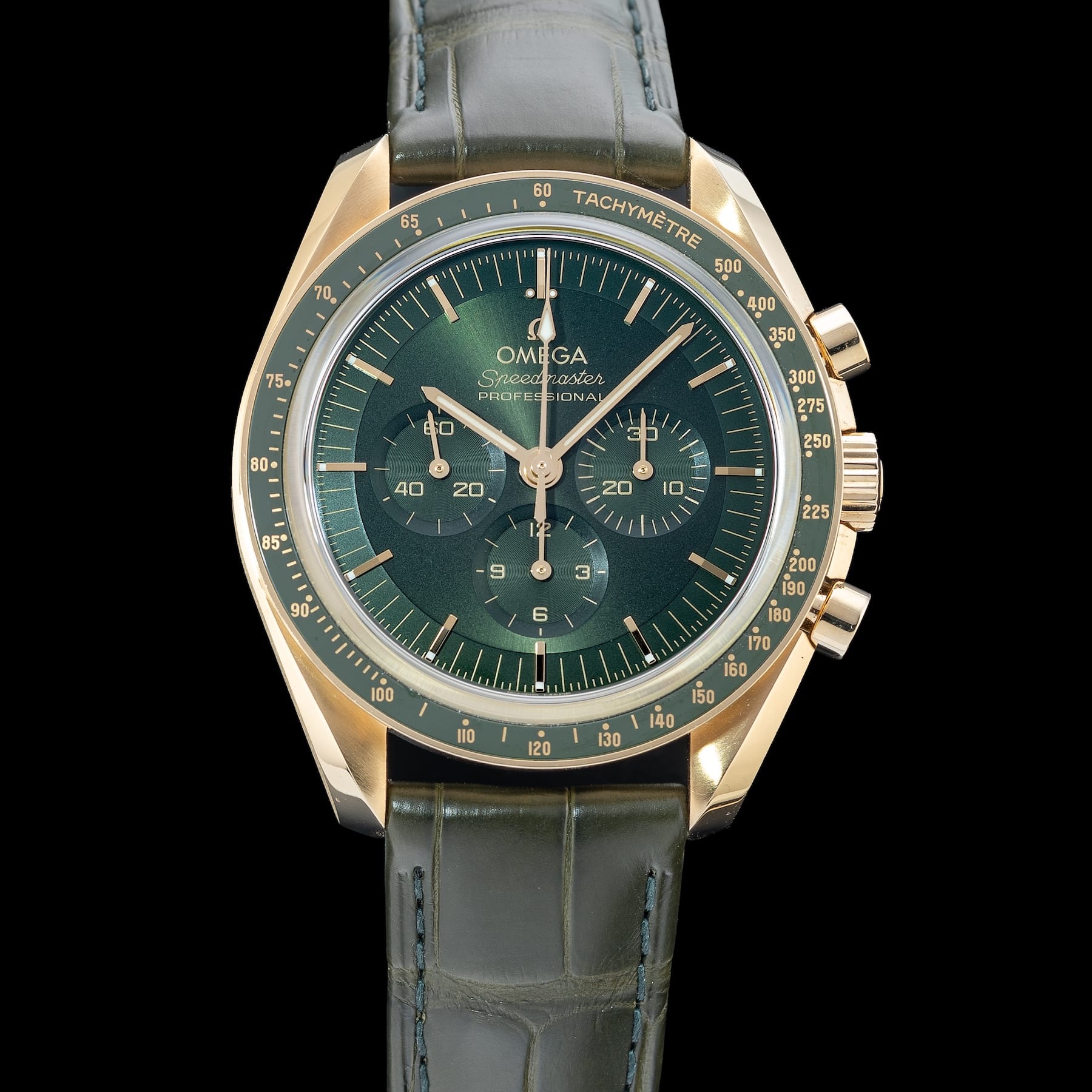 Omega Speedmaster Moonwatch Professional Master Chronometer Moonshine Gold Green Dial 310.63.42.50.10.001