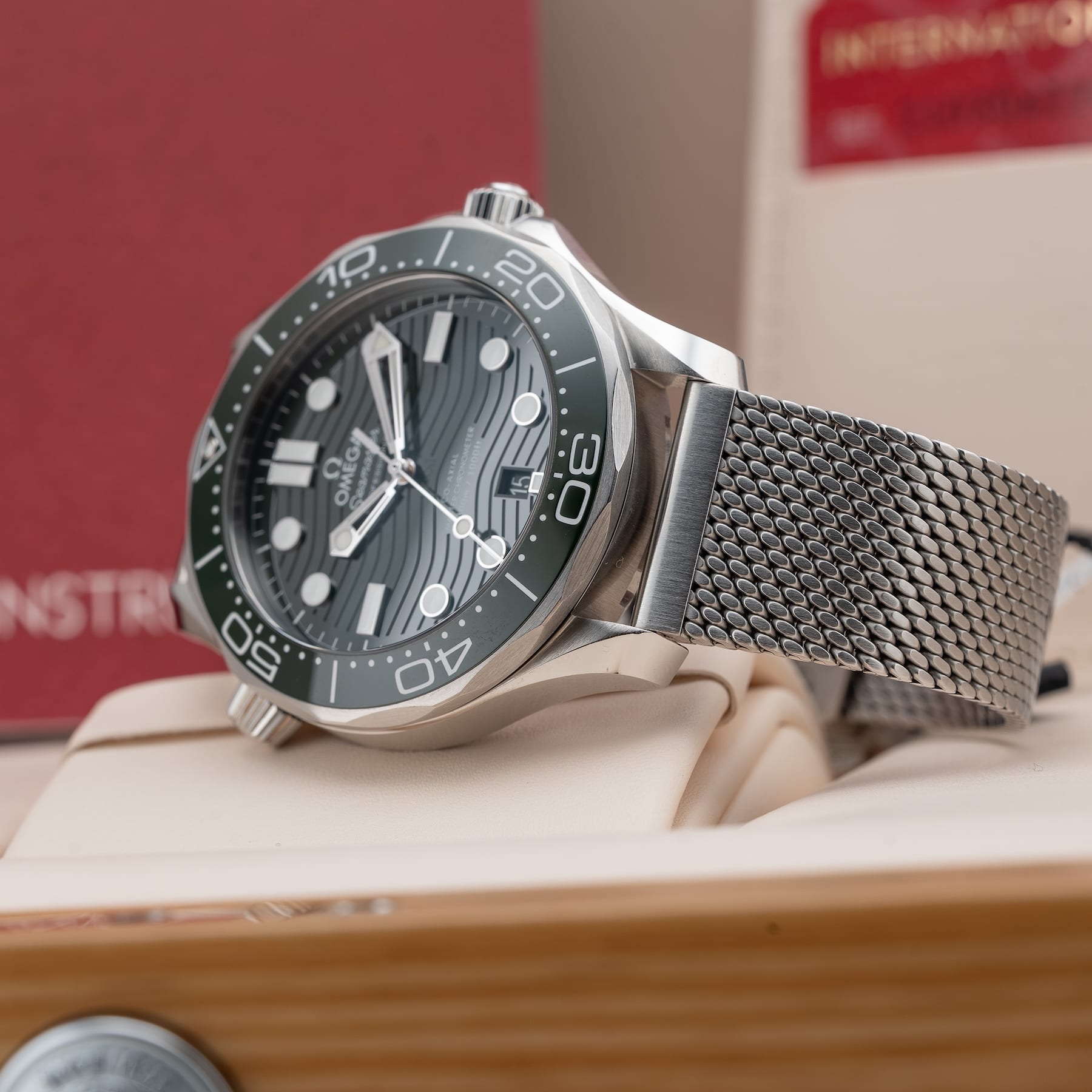 Omega Seamaster Diver 300M Green Dial on Bracelet 210.30.42.20.10.001
