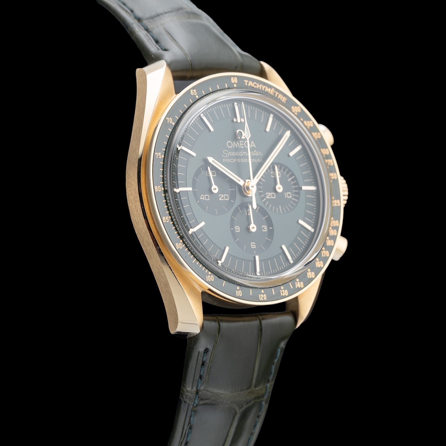 Omega Speedmaster Moonwatch Professional Master Chronometer Moonshine Gold Green Dial 310.63.42.50.10.001