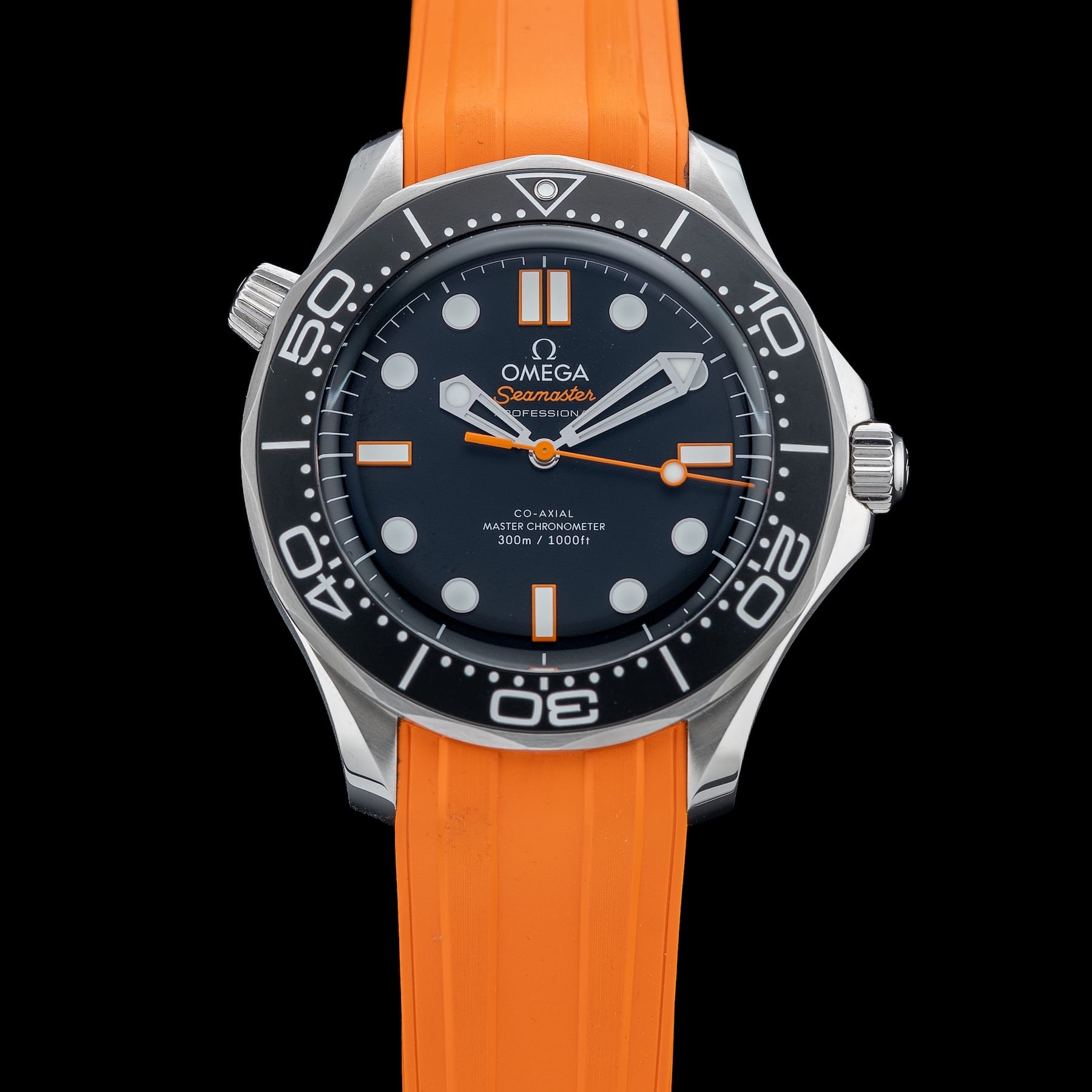 Omega Seamaster Diver 300M Orange 210.30.42.20.01.018