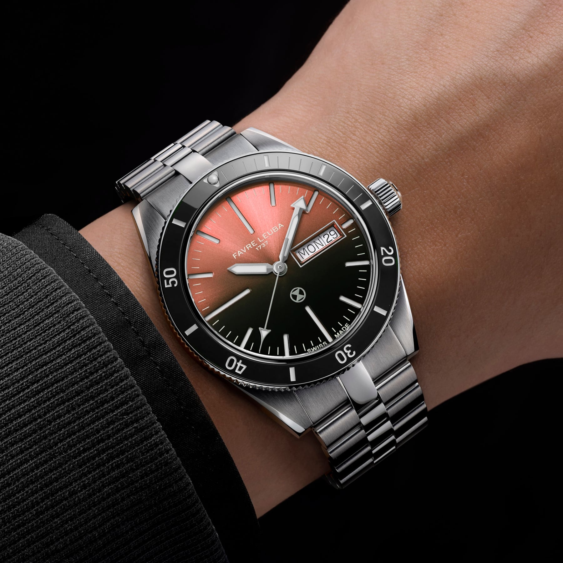 Favre Leuba Deep Raider Day Date 00.20311.110.09.200