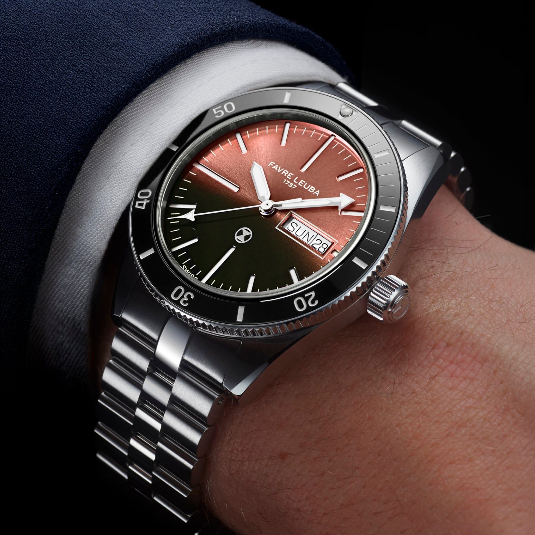 Favre Leuba Deep Raider Day Date 00.20311.110.09.200