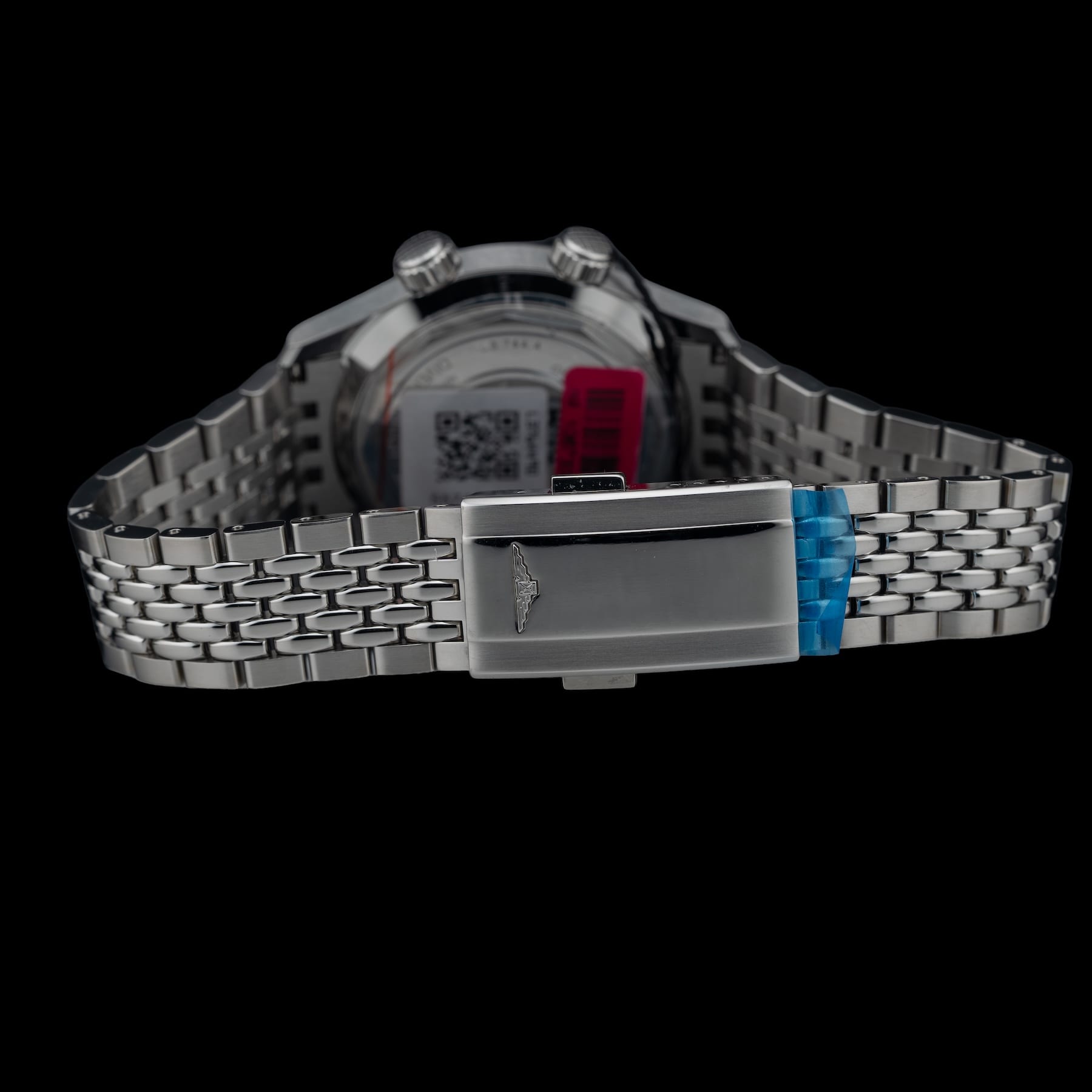 Longines L3.764.4.90.6 Legend Diver 39mm Blue Dial on Bracelet