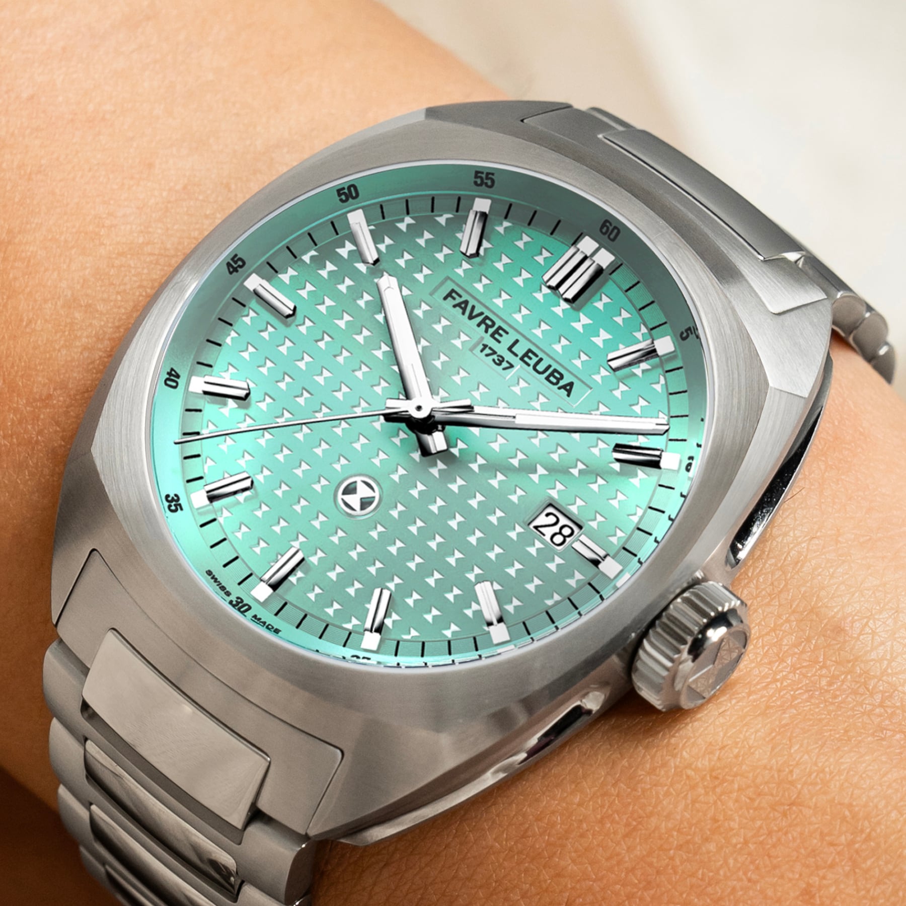 Favre Leuba 00.20102.102.12.200 Chief Date
