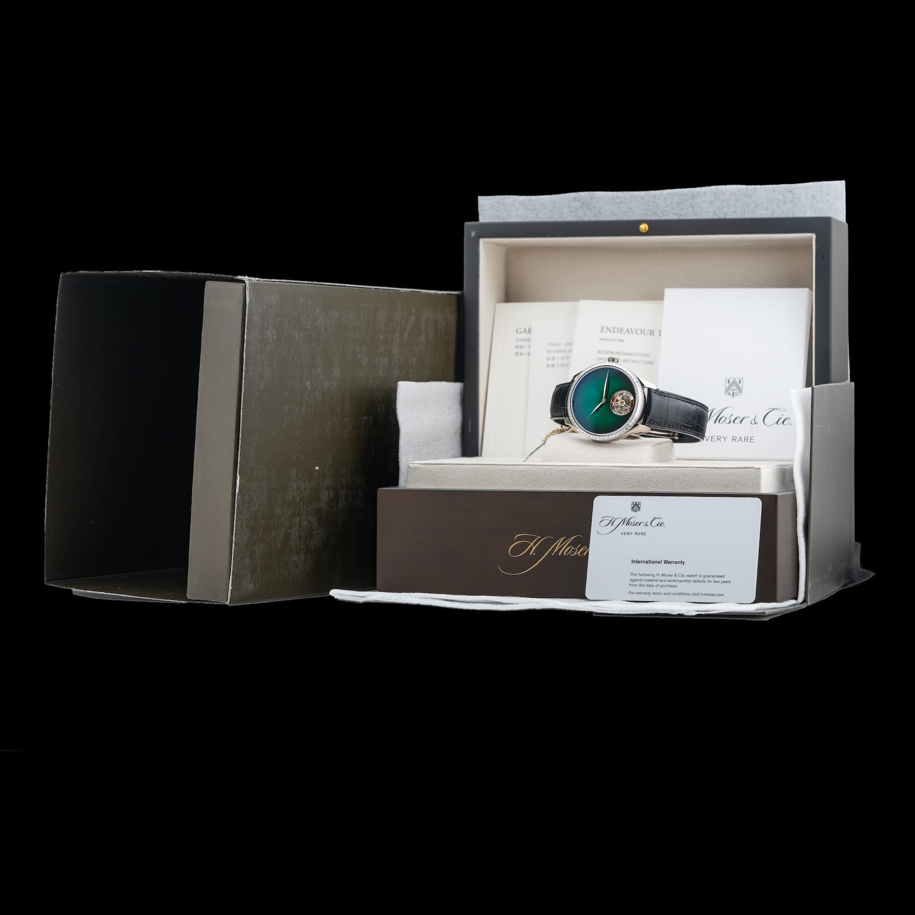 H. Moser & Cie. Endeavour Tourbillon 1804-0215