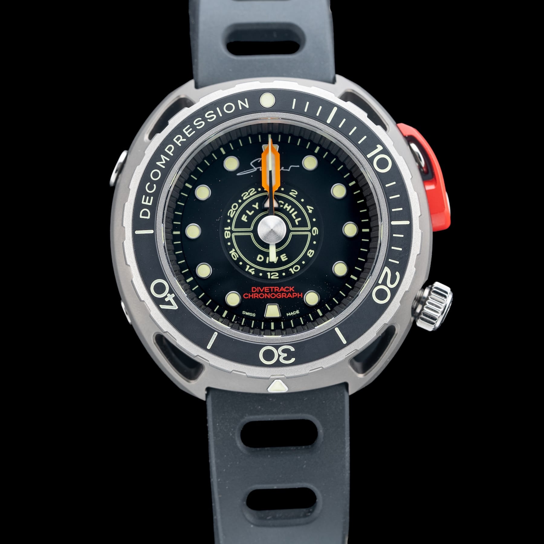 Singer Reimagined Divetrack SR401
