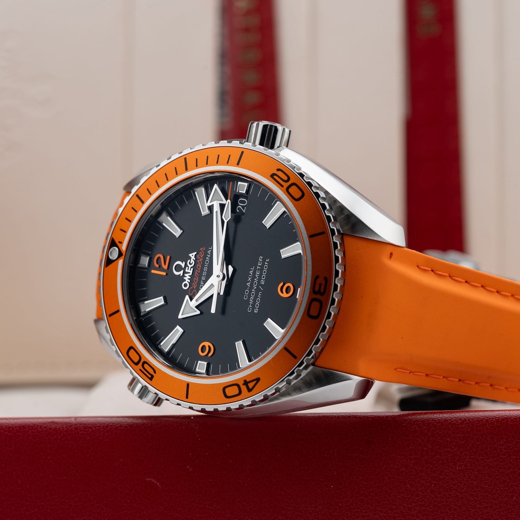 Omega Seamaster Planet Ocean 232.32.42.21.01.001