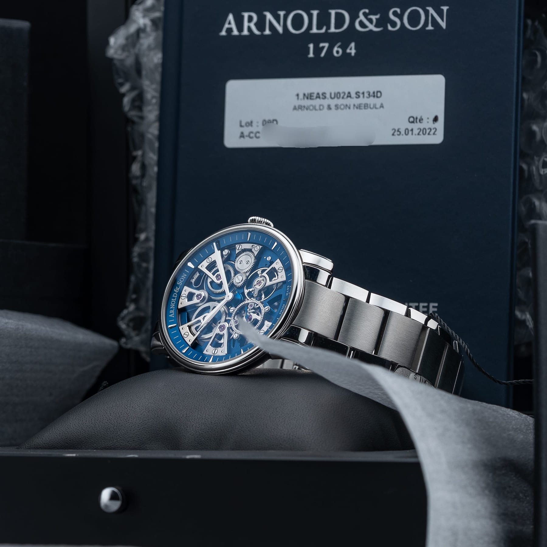 Arnold & Son Nebula 41.5mm 1NEAS.U02A