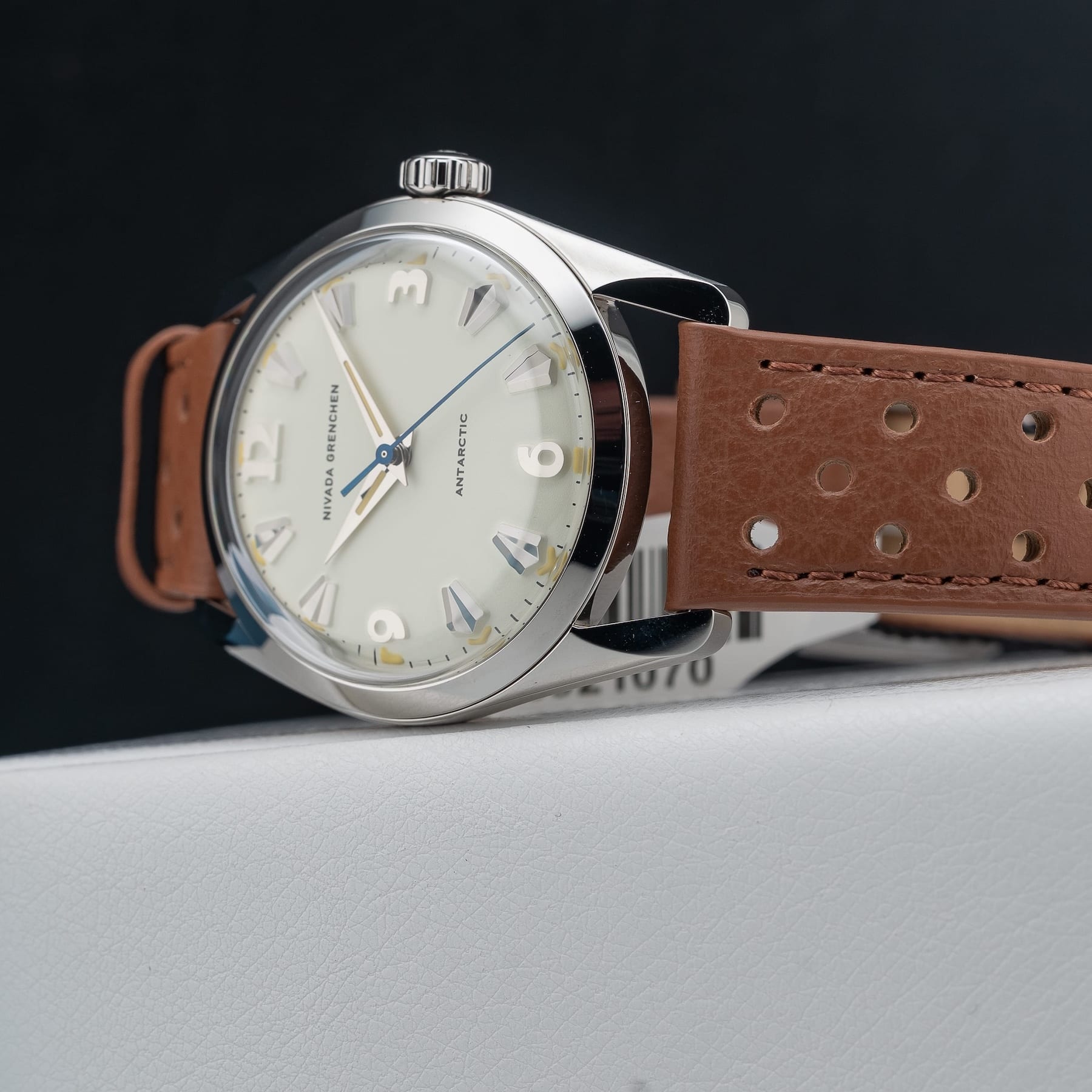 Nivada Grenchen Antarctic 35mm Beige Luminova 35001M41
